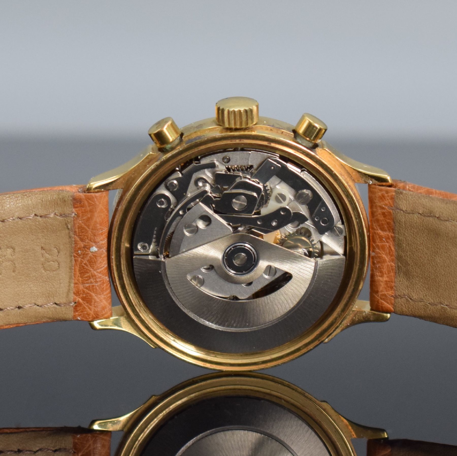 Detail g: CHRONOSWISS / ALFRED ROCHAT & FILS Armbandchronograph, Automatik, Ref. 77.400, Schweiz um 1995, Metallgeh. verg., Edelstahlboden verschr., emailfarb. ...