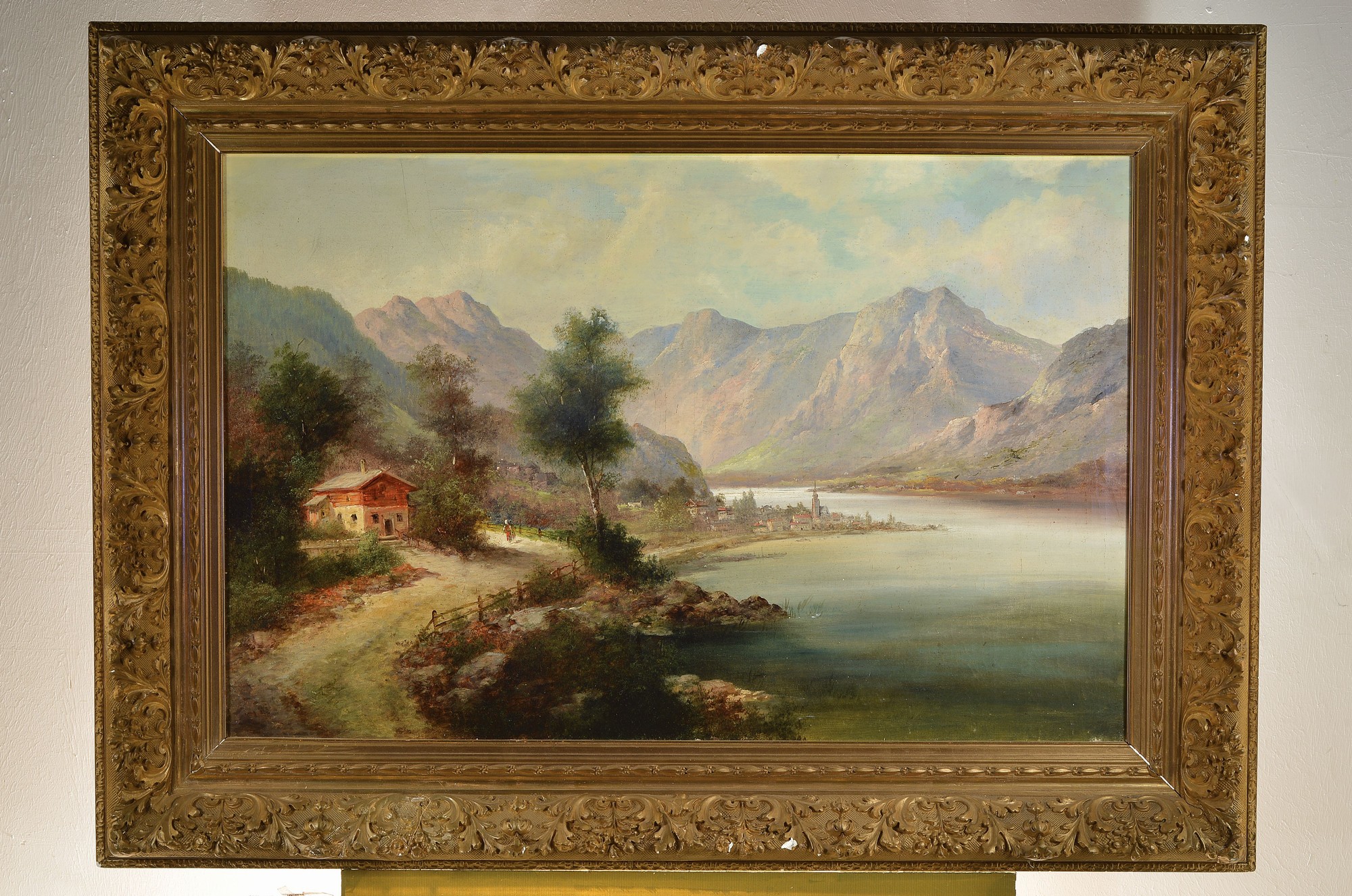 Detail k: Unbekannter Romantiker, 2. Hälfte 19. Jh., Gebirgslandschaft mit Blick auf ein Dorf am Seeufer, Öl/Lwd, feine detaillierte Malerei, ca. 70x105cm, ...