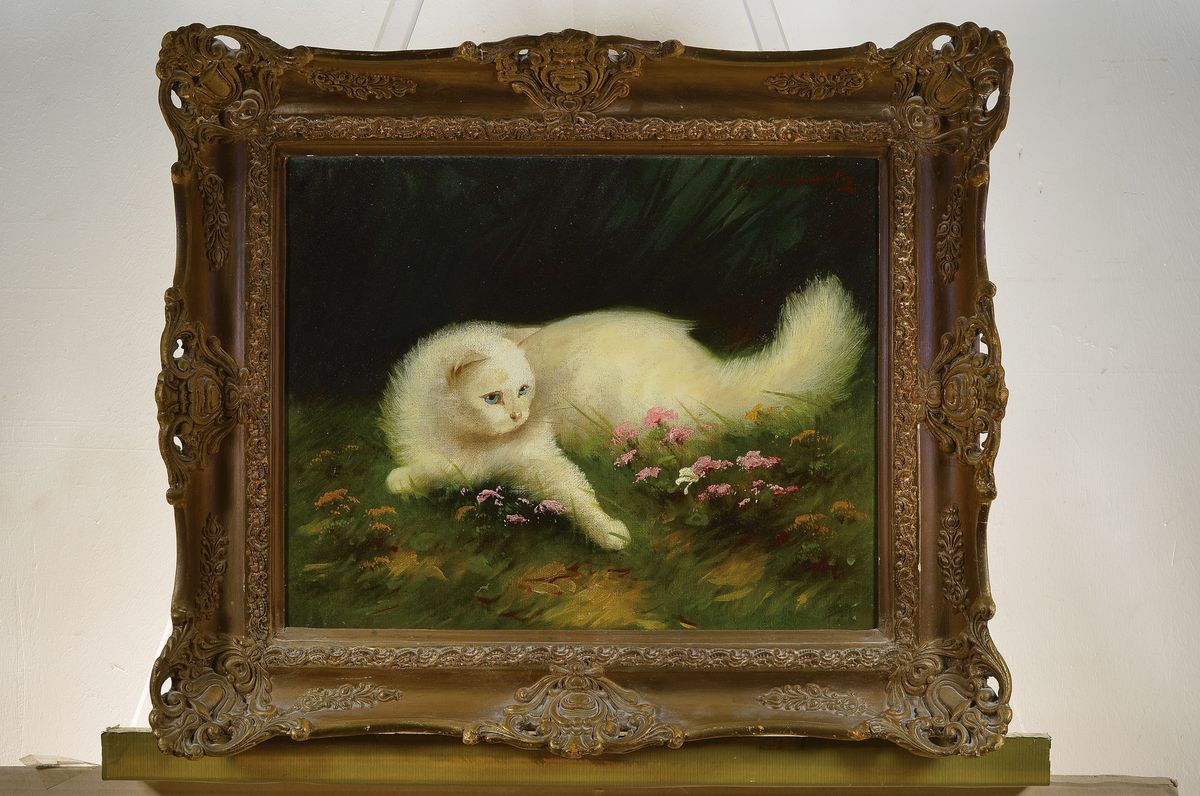 Detail k: Unbekannter, wohl ungarischer Maler, 1. Hälfte 20. Jh., Weisse Katze im Gras, Öl/Lwd, rechts oben unleserlich signiert, ca. 40x50cm, R. ca. 60x70cm