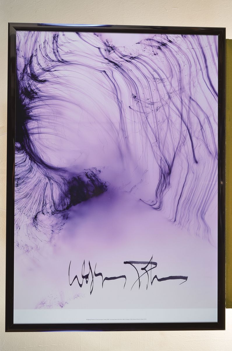 Detail k: Wolfgang Tillmans, geb. 1968 in Remscheid, ist ein deutscher Fotograf und Künstler, der in Berlin und London lebt und arbeitet, Hier: "It´s ...
