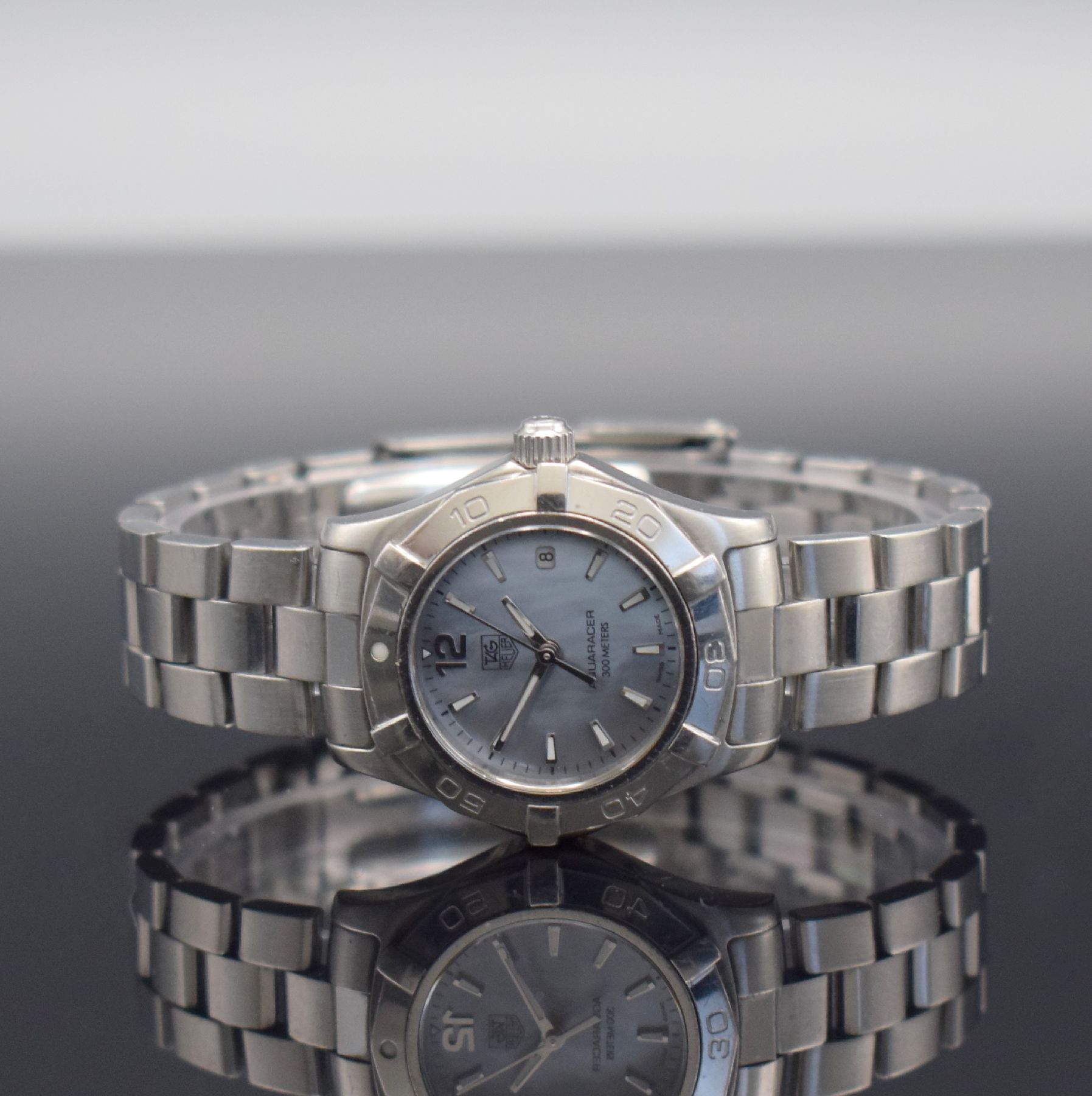 TAG HEUER Damenarmbanduhr Aquaracer, Schweiz um 2008, Ref. WAF1417, Edelstahlgeh. inkl. Gliederband m. Faltschl., quarz, Boden & Krone verschr., ab ...