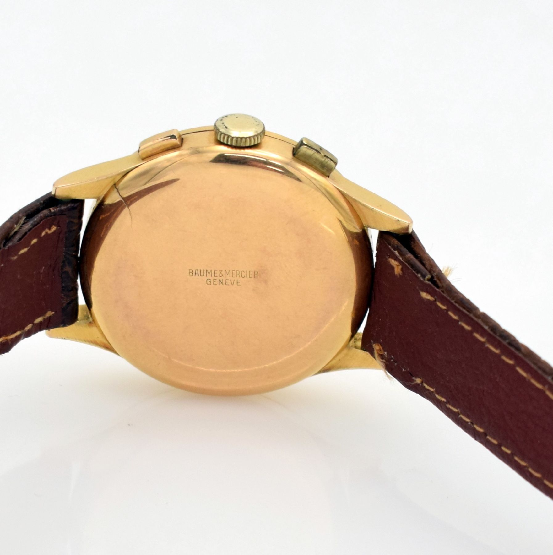 Detail e: BAUME & MERCIER Schaltradchronograph in RG 750/000, Handaufzug, Schweiz um 1945, Boden & Glasrand aufgedr., silb. Zifferbl. m. arab. Std., rotgold. ...