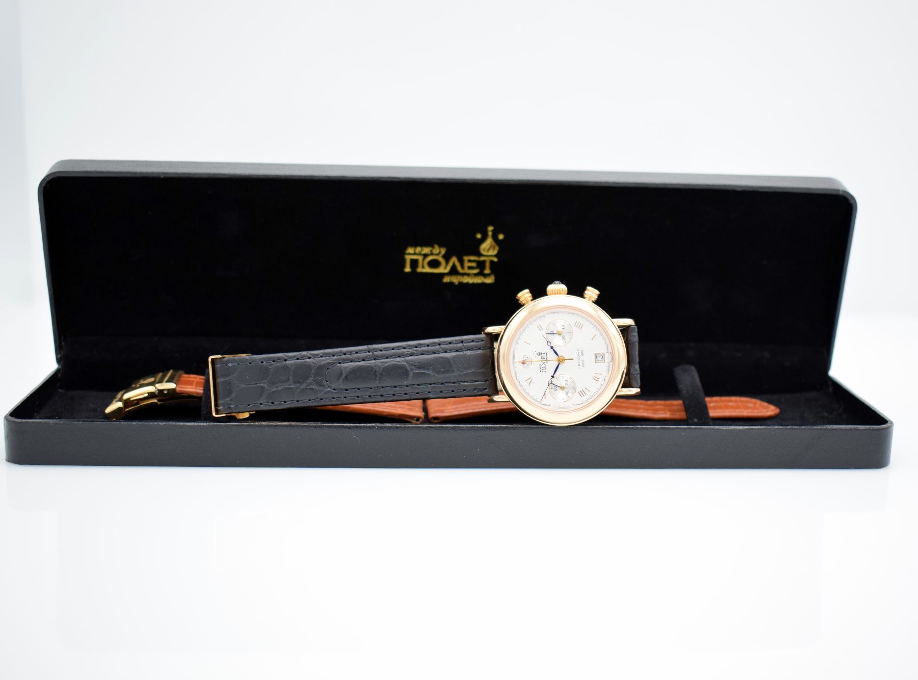 Detail f: POLJOT Armbandchronograph Nikolai II in RoseG 585/000, Handaufzug, Russland um 20000, 3- teil. Geh., beids. vergl., Boden & Glasrand aufgedr., orig. ...