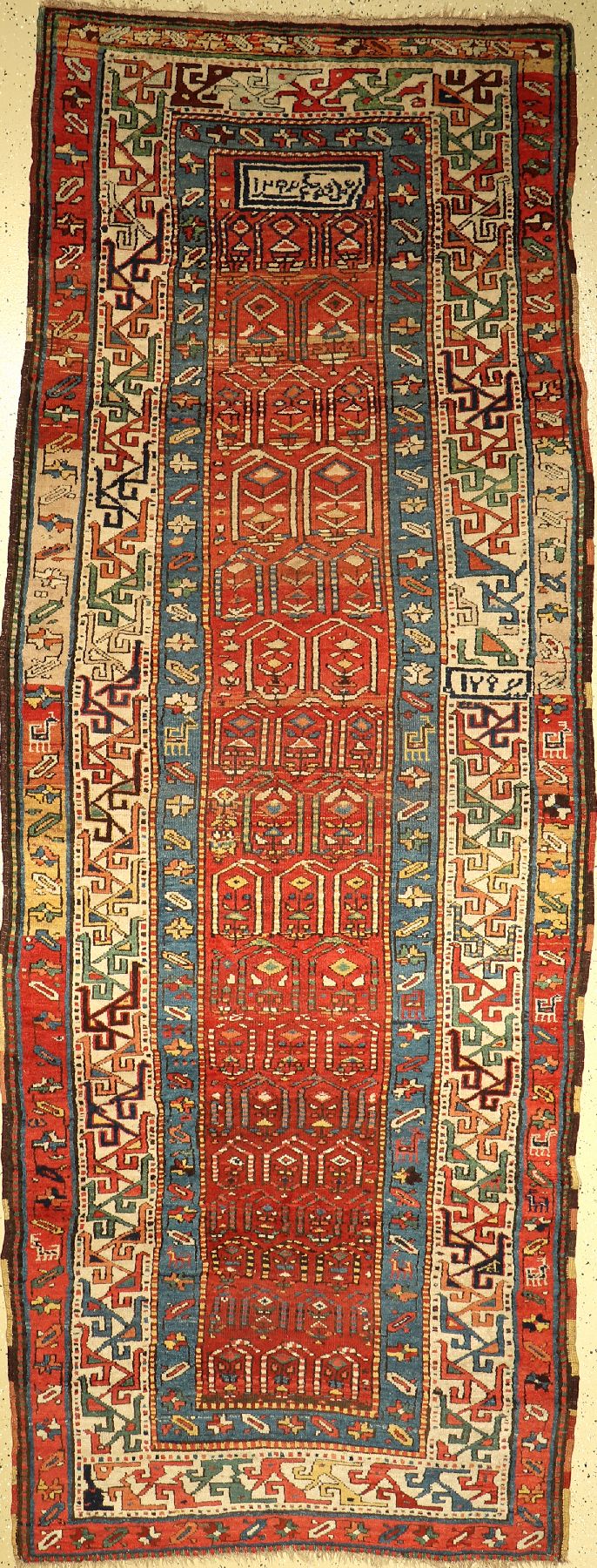 Nordwest Persische Galerie antik (Signiert = Al Hakim, Datiert, Persien, um 1910/1920, Wolle auf Wolle, ca. 350 x 131 cm, EHZ: 2-3. Gute Naturfarben.