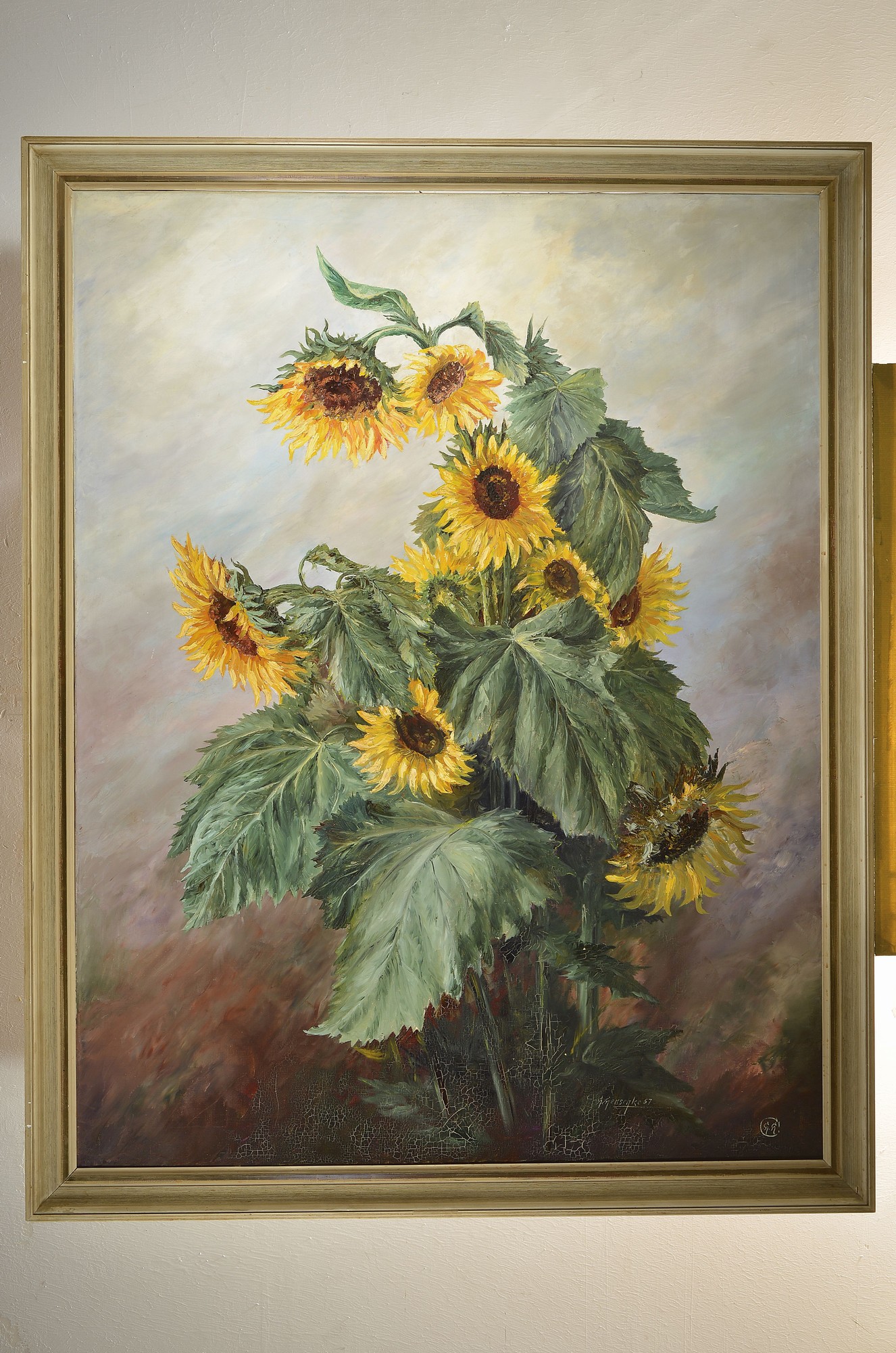 Detail k: Hans Henschke, 1889 Guben-1969, großes Stillleben mit Sonnenblumen, Öl/Lwd, signiert und dat. 57, zusätzlich monogr., im unteren Teil krakeliert, ...