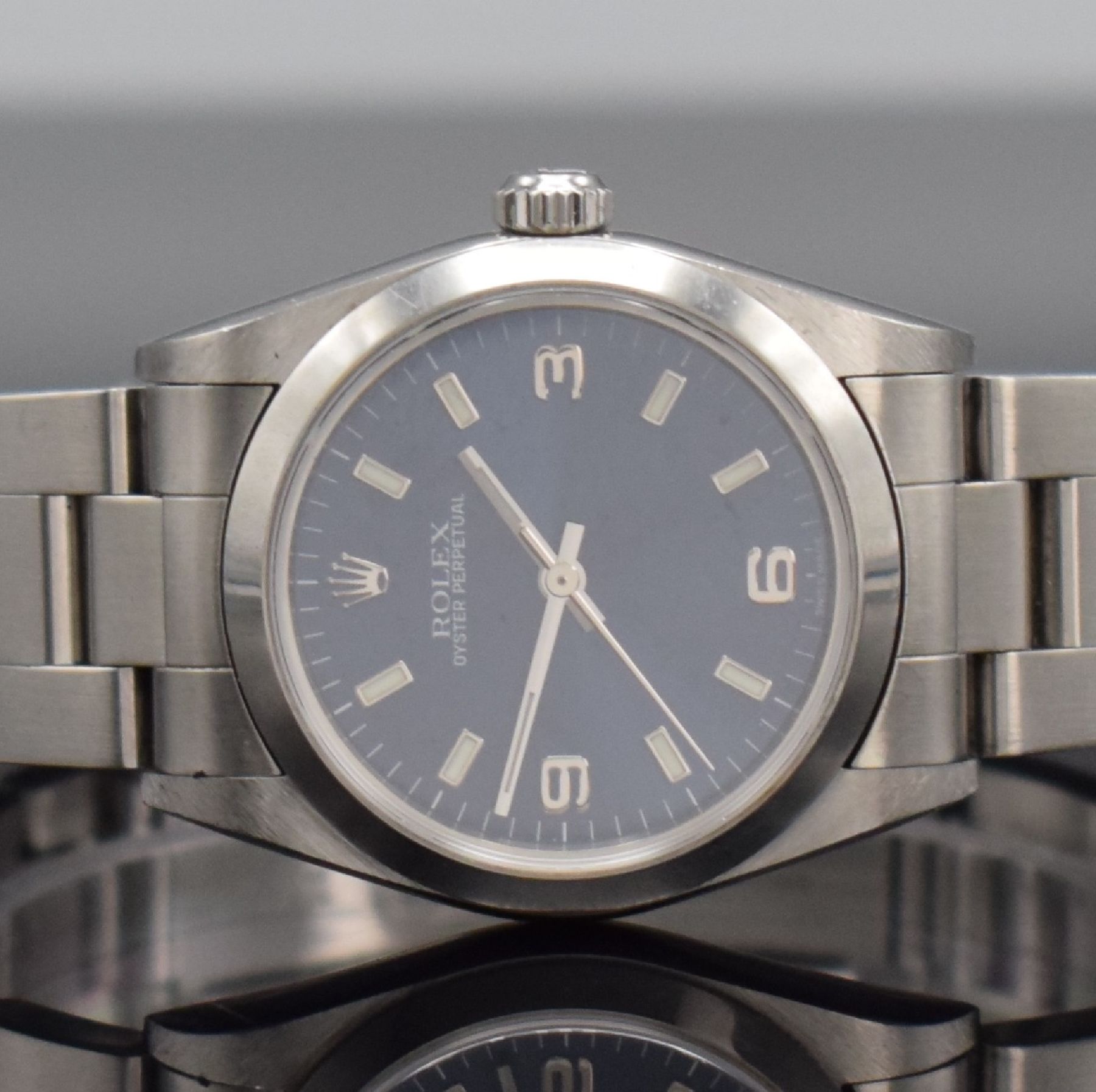 Detail a: ROLEX Mediumarmbanduhr Oyster Perpetual, Automatik, Schweiz um 2002, Ref. 77080, Edelstahl inkl. Oysterband, Boden & Krone verschr., ab Herst. ...