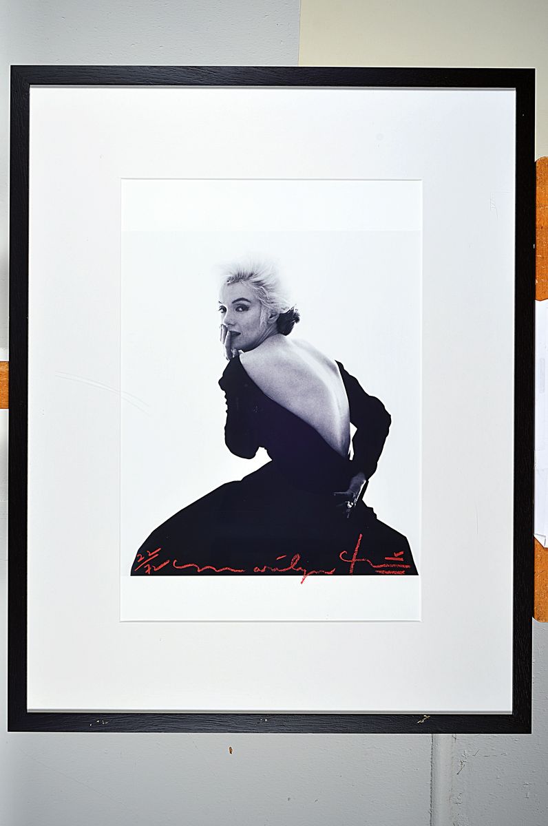 Detail k: Bert Stern, 1929- 2013, Fotografie, Drucktechnik: hochwertiger Irisprint auf dickem, mattem Fotopapier, "Marilyn in Dior Dress", ...
