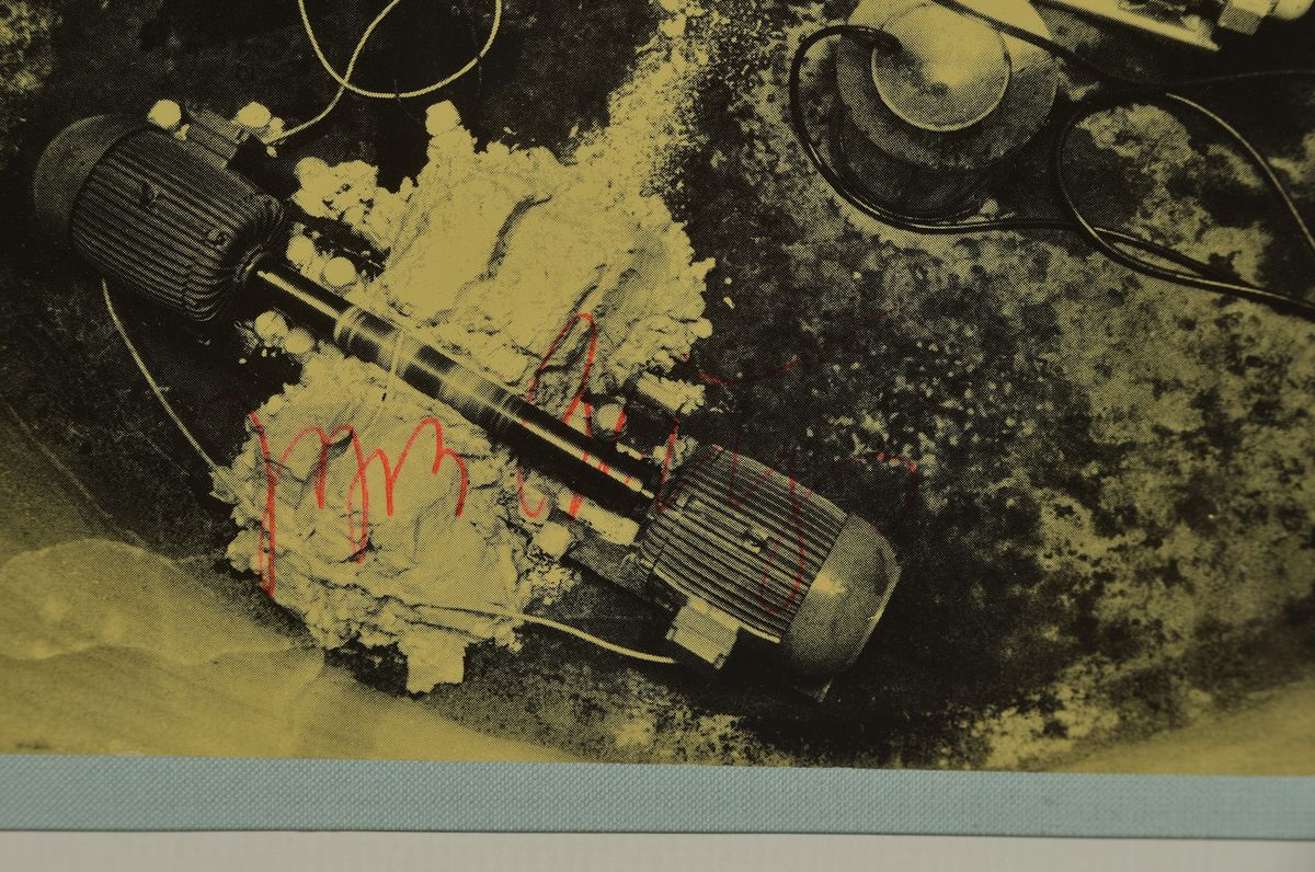 Detail l: Joseph Beuys, 1921 - 1986, Multiple, handsigniert, "Honey Pump", 1982, ca. 10.5 x 14.5 cm, unter Glas, Rahmen: 25 x 31 cm