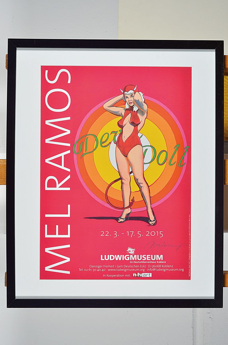 Detail k: Mel Ramos, 1935-2018, Offset, handsigniert, Devil Doll, Ludwig Museum, 2015, ca. 42 x 29.5 cm, unter Glas Rahmen, 52 x 42 cm