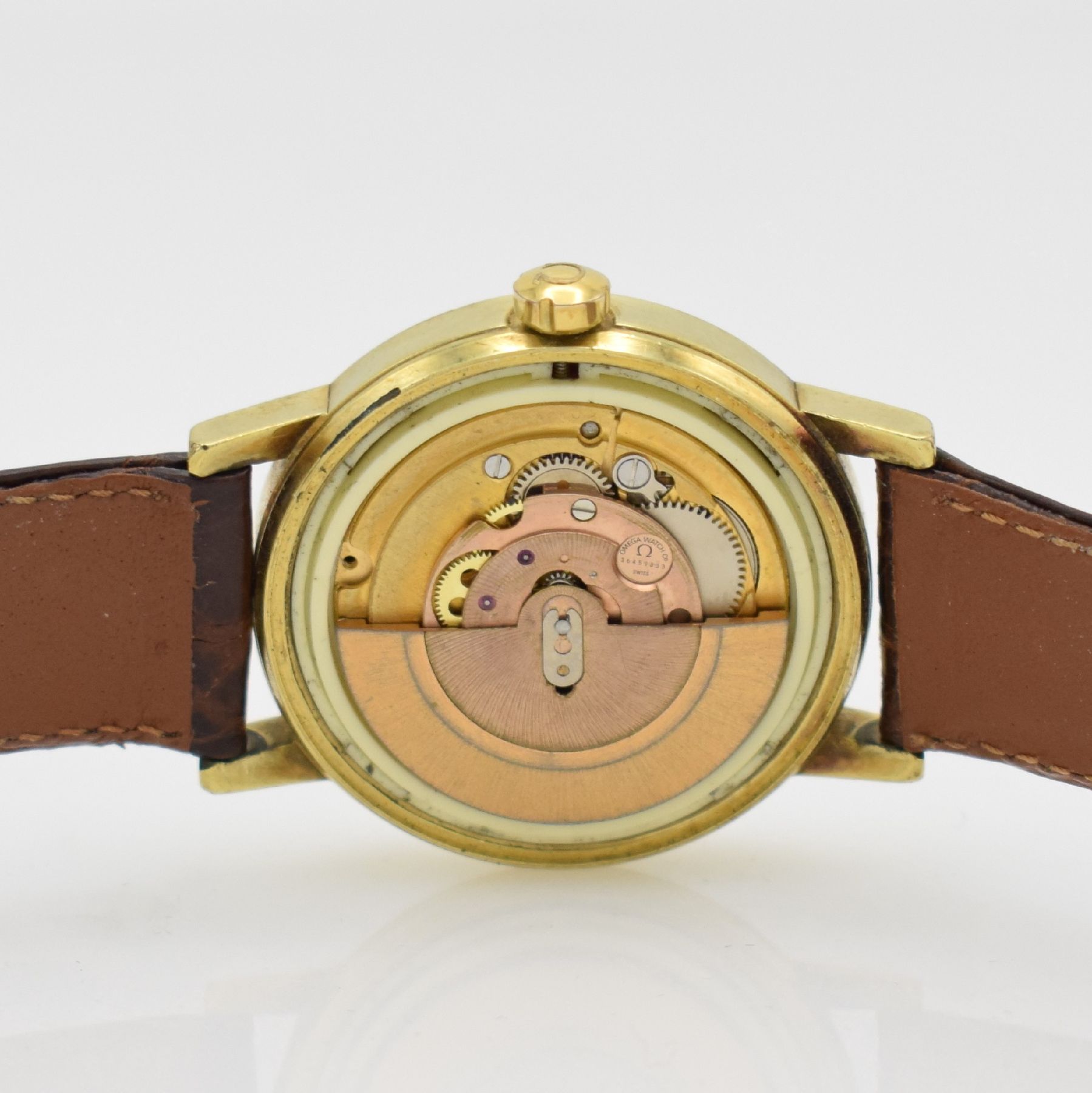 Detail g: OMEGA Geneve Herrenarmbanduhr, Schweiz um 1973, Automatik, Ref. 1660098, verg. Gehäuse, Edelstahlboden geschr., orig. Lederband m. orig. Dornschl., ...