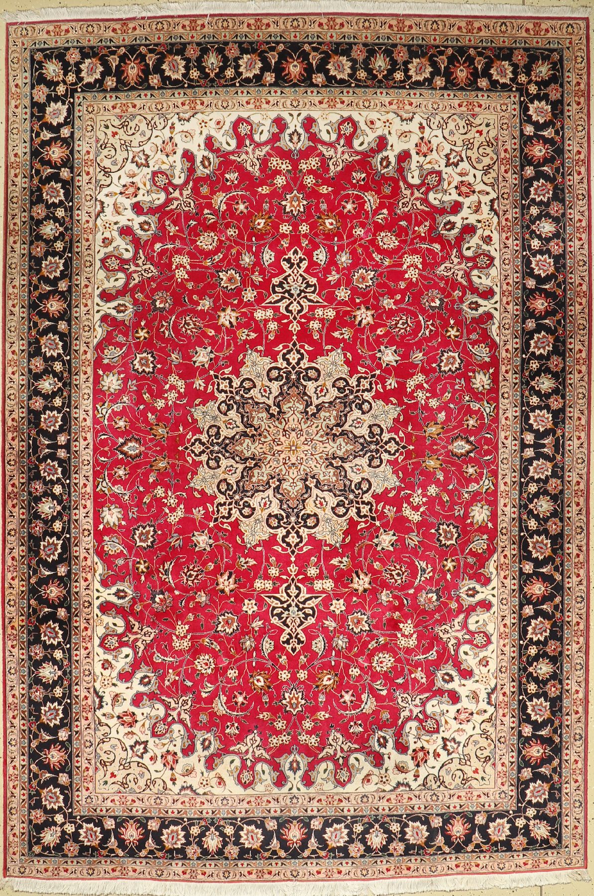 Täbriz fein, Persien, ca. 40 Jahre, Korkwolle mit Seide, ca. 307 x 205 cm, EHZ: 2-3