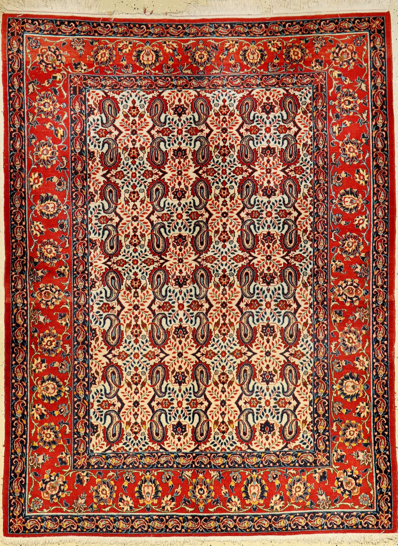 Esfahan alt, Persien, ca. 60 Jahre, Wolle auf Baumwolle, ca. 198 x 150 cm, EHZ: 2-3, beschädigte Fransen