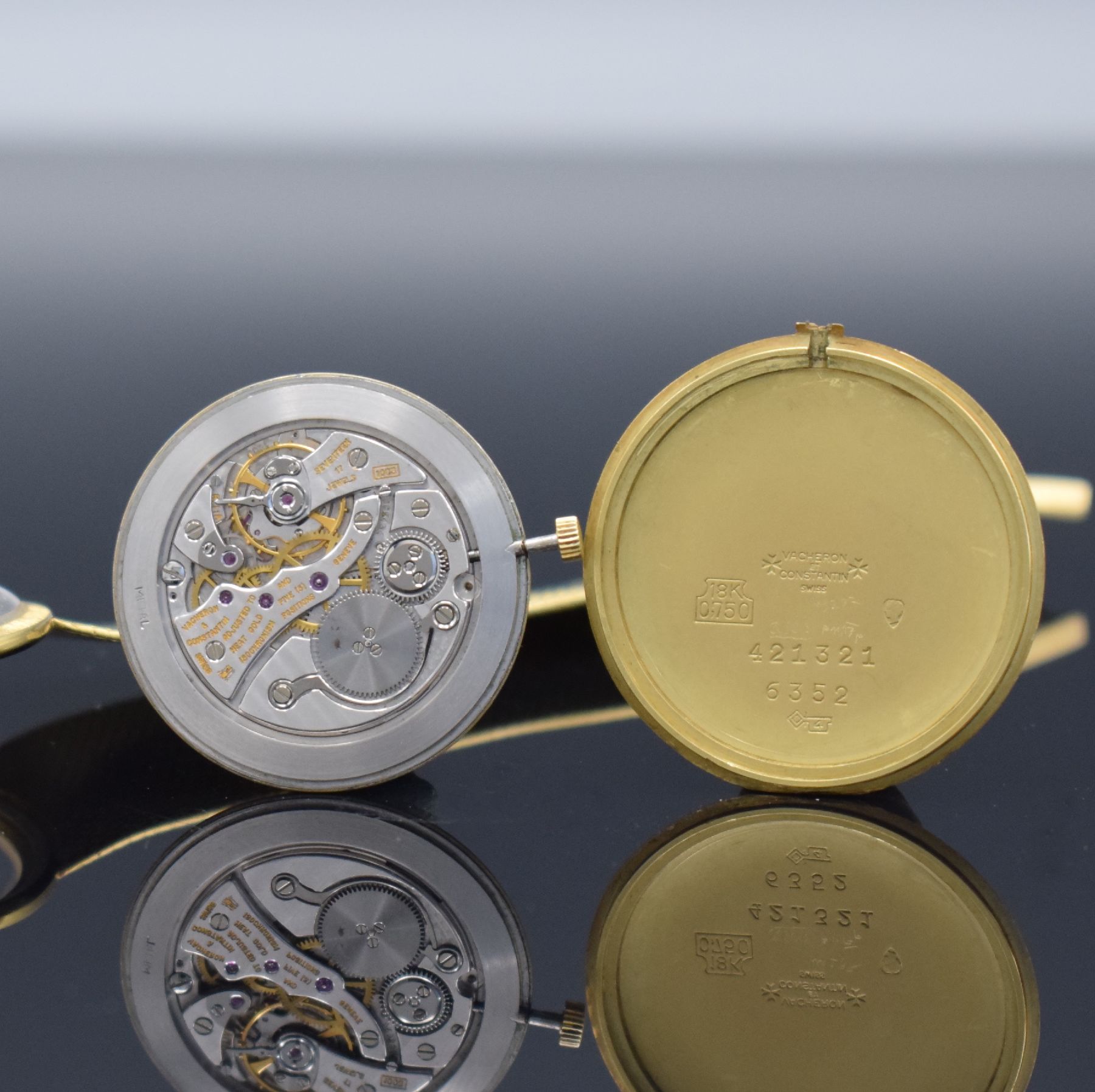 Detail h: VACHERON & CONSTANTIN elegante Armbanduhr in GG 750/000 Referenz 6352, Handaufzug, Schweiz um 1965, Boden aufgedr., verlängertes Milanaiseband m. ...