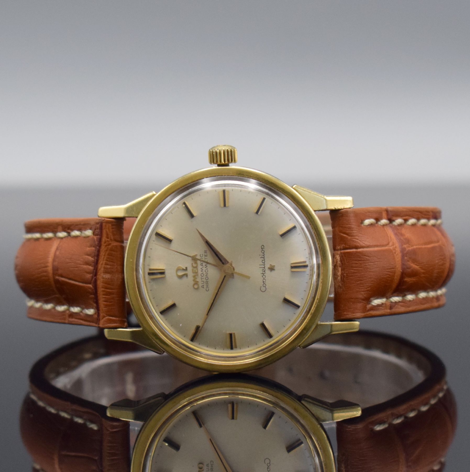 OMEGA Constellation Chronometer Herrenarmbanduhr, Schweiz um 1963, Automatik, Ref. 14900 61 SC, Edelstahl/Gold komb., Edelstahlboden m. Goldplakette ...