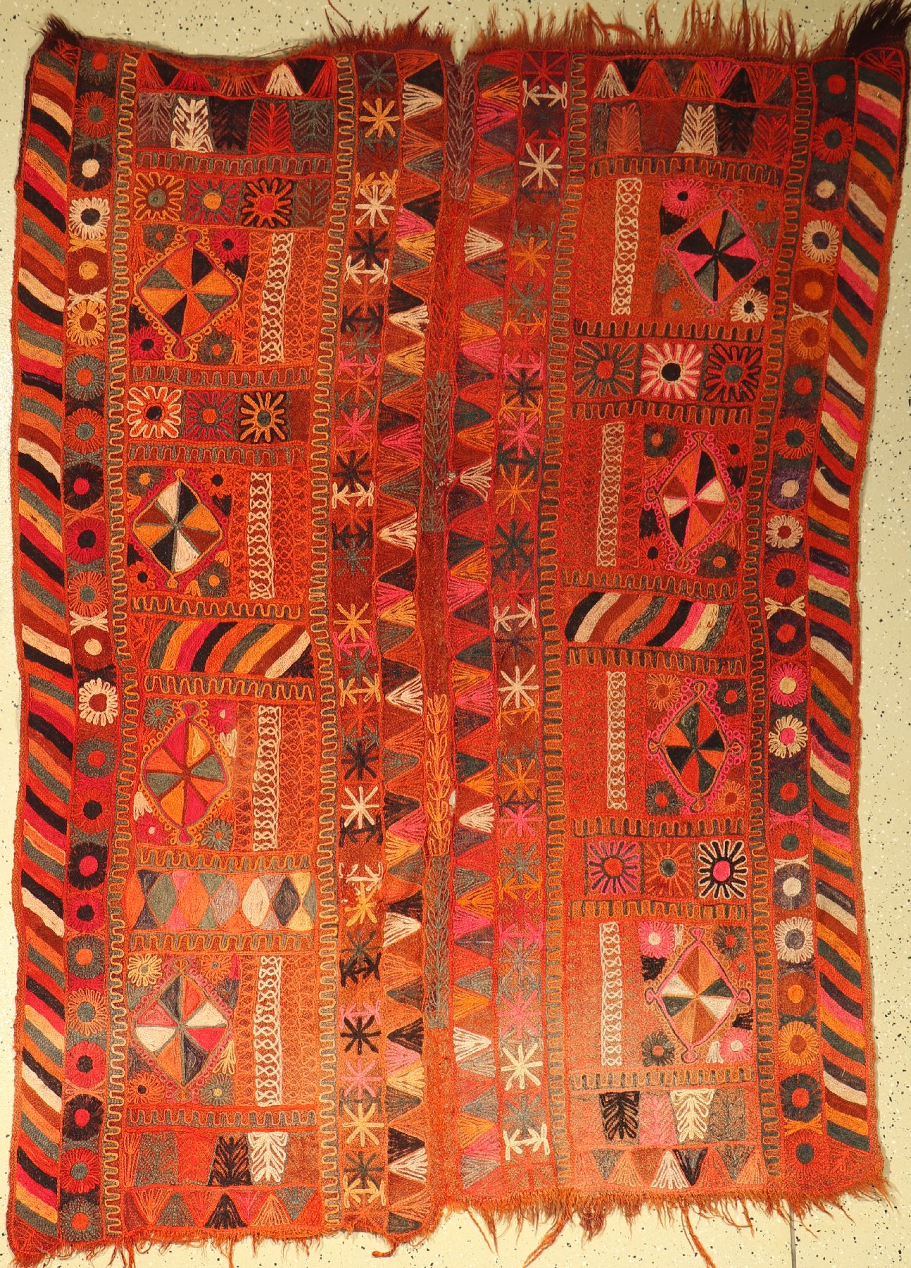 Hochzeitsdecke Kurdisch alt, Türkei, um 1940, Wolle auf Wolle, ca. 200 x 146 cm, EHZ: 3-4