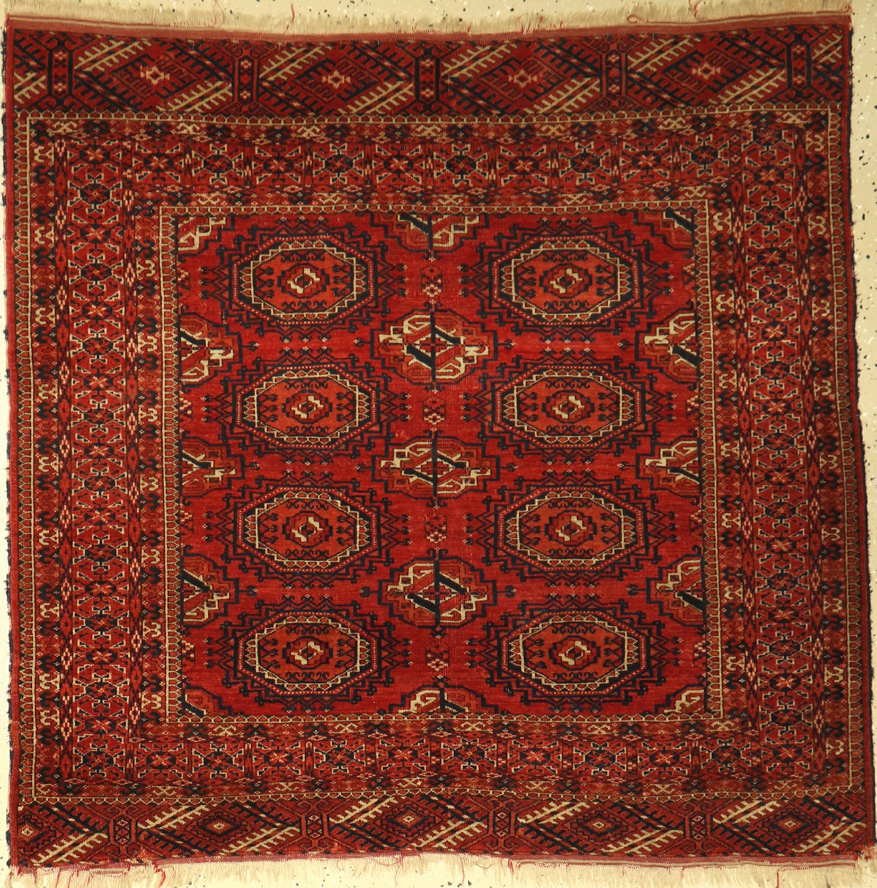 Tekke Herdteppich alt, Turkmenistan, um 1910, Wolle auf Wolle, ca. 112 x 112 cm, EHZ: 3