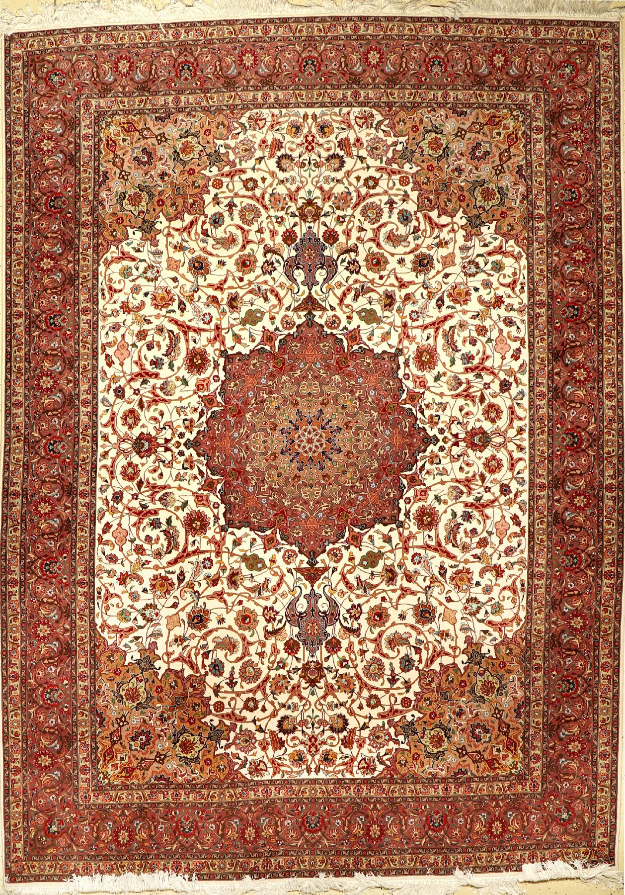 Täbriz 50 RAJ, Persien, ca. 40 Jahre, Korkwolle, ca. 345 x 250 cm, EHZ: 2 (guter Zustand), edel und dekorativ.