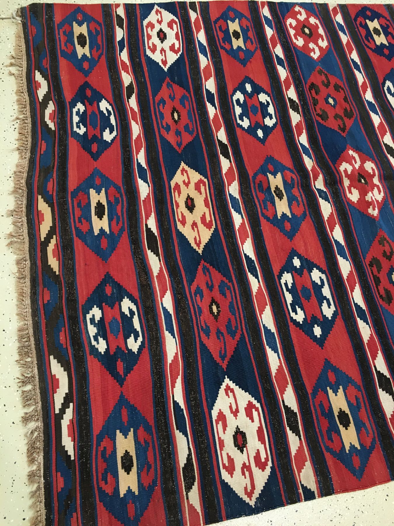 Detail f: Feiner Azeri "Kelim" antik, Südkaukasus Azerbaijan, 19.Jhd., Wolle gewebt auf Wolle/weiße Musterpartien aus Baumwolle. Dekorativer und ...