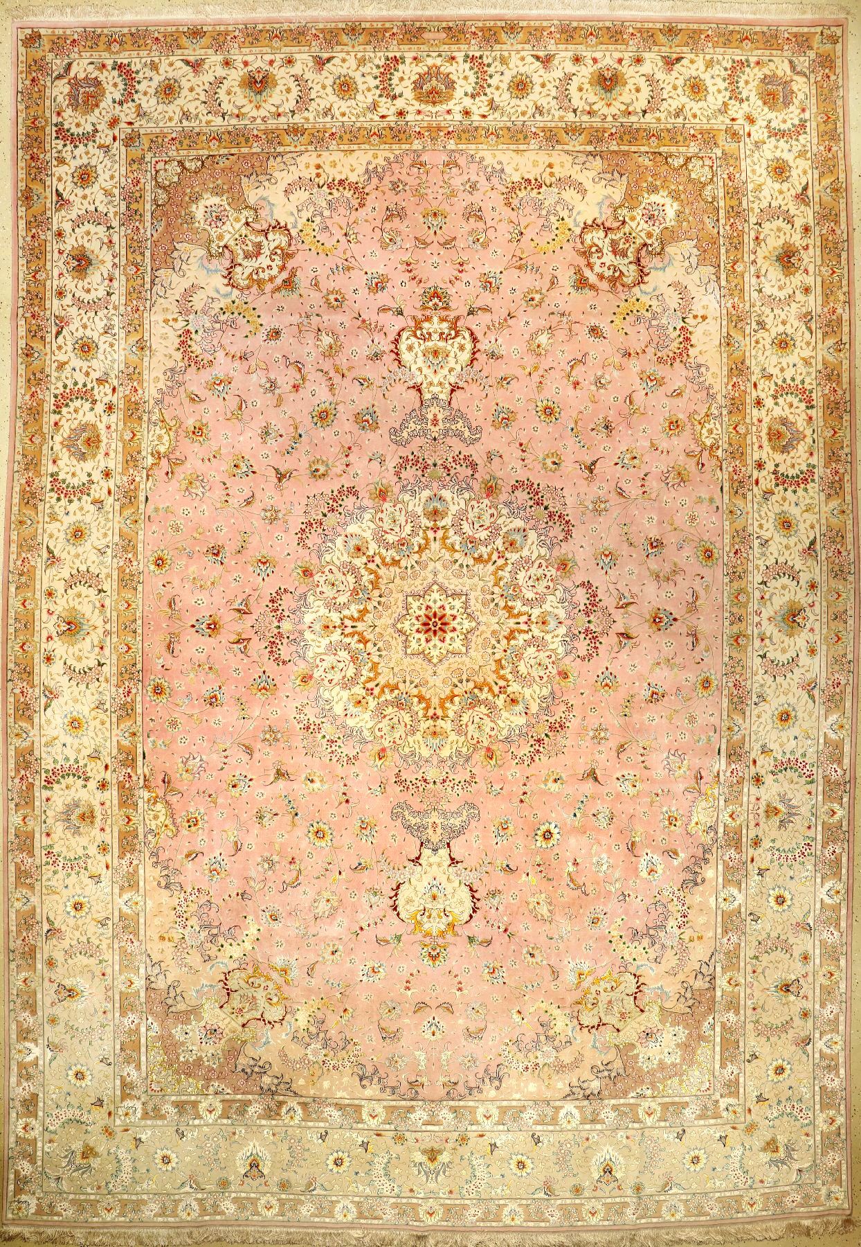 Feiner Täbriz Palastteppich (Part-Silk) Signiert (50 RAJ), Persien, um 1960/1970, Korkwolle mit viel Seide geknüpft auf Seidenkette, ca. 496 x 344 ...