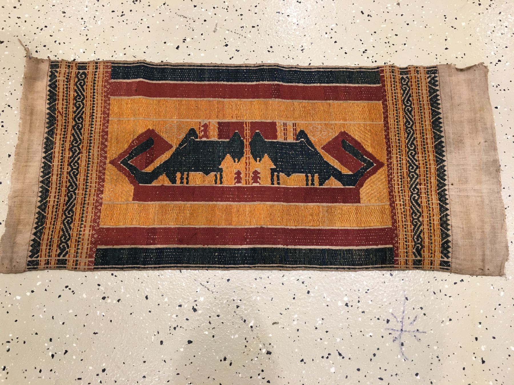 Detail f: (3 Lots) Indonesische Textilien antik, Indonesien, Ende 19.Jhd./Anfang 20.Jhd., Wolle/Baumwolle. Sehr selten, Museumsqualität, ca. 80 x 36 cm, ca. ...