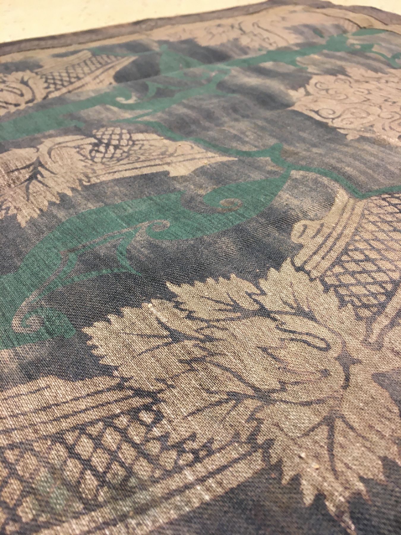 Detail f: Indonesisches Textil (Metallbroschiert) antik, Indonesien, Ende 19.Jhd./Anfang 20.Jhd., Metall/Seide/Baumwolle. Absolute Rarität, museal, ca. 141 x ...
