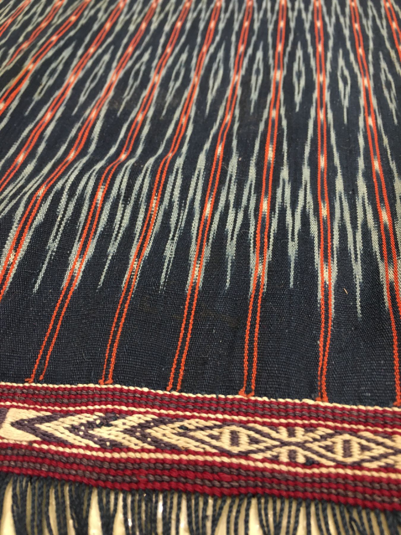 Detail e: (4 Lots) Indonesische Textilien antik, Indonesien, Ende 19.Jhd./Anfang 20.Jhd., Wolle/Baumwolle. Selten, Sammlerstück, ca. 184 x 78 cm, ca. 164 x ...