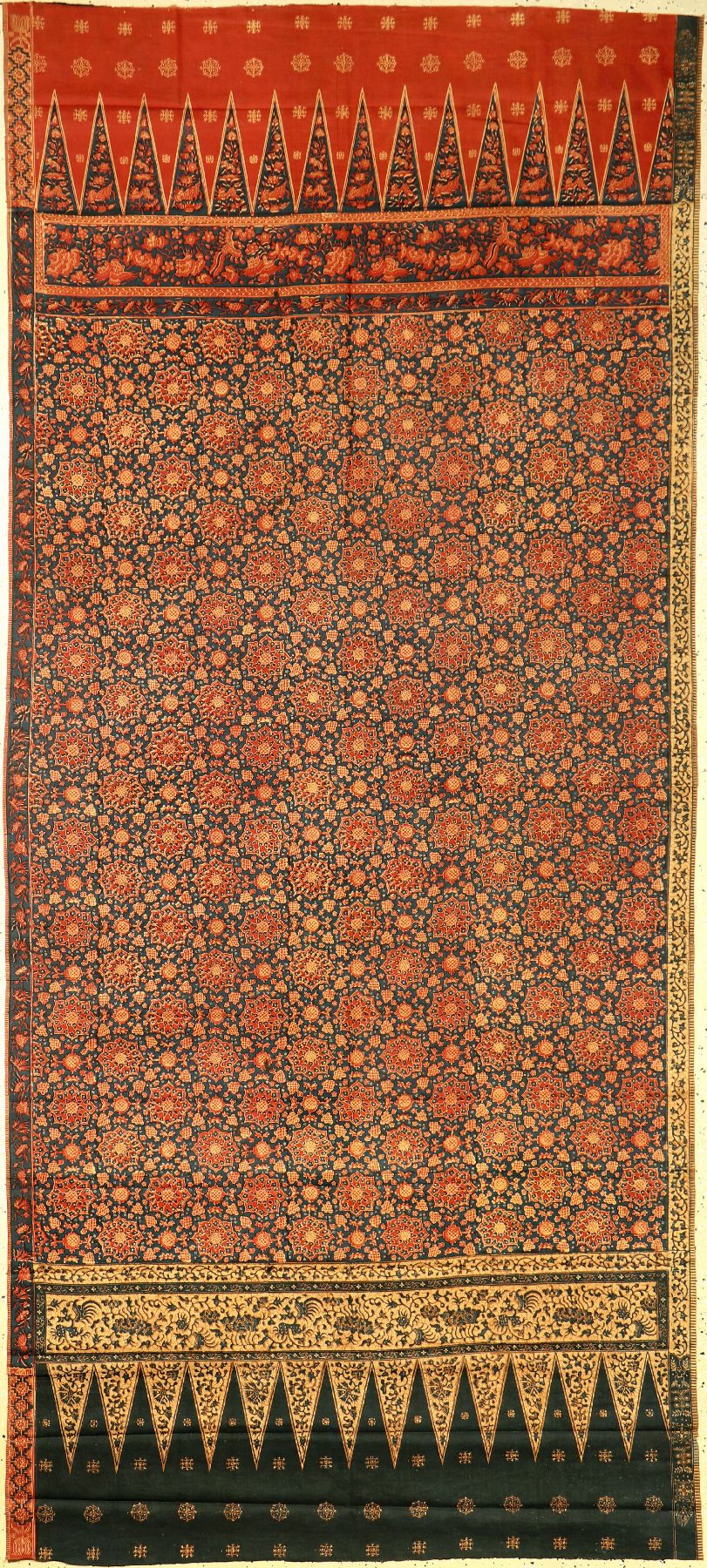 Indonesisches Batik-Textil antik, Indonesien, Ende 19.Jhd./20.Jhd., sehr feine Baumwolle. Absolute Rarität, ca. 239 x 107 cm, EHZ: 2-3.