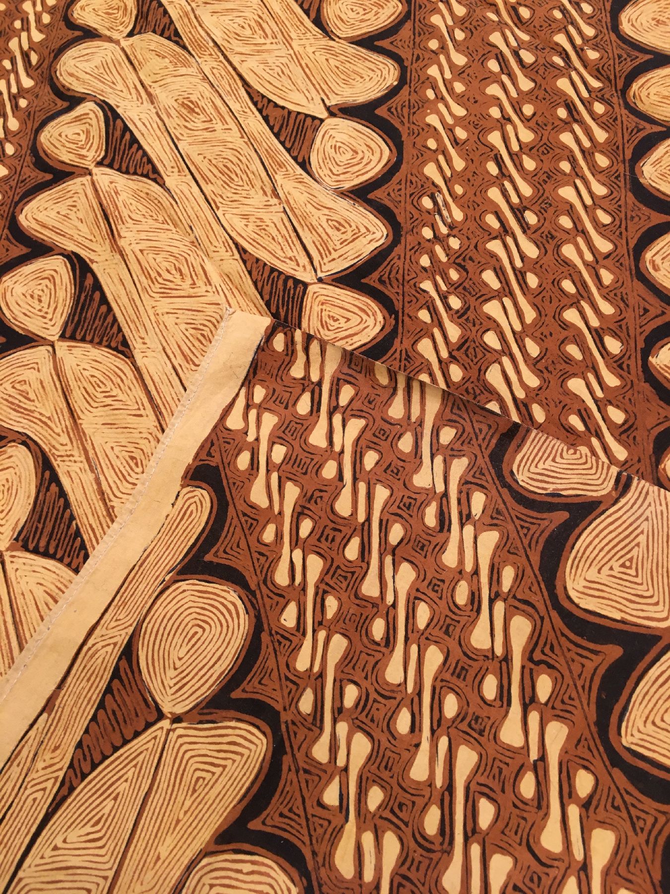 Detail h: Indonesisches Batik Textil antik, Indonesien, Anfang 20.Jhd., sehr feine Baumwolle. Absolute Rarität, sammelwürdig, ca.237 x 103 cm, EHZ: 2-3.