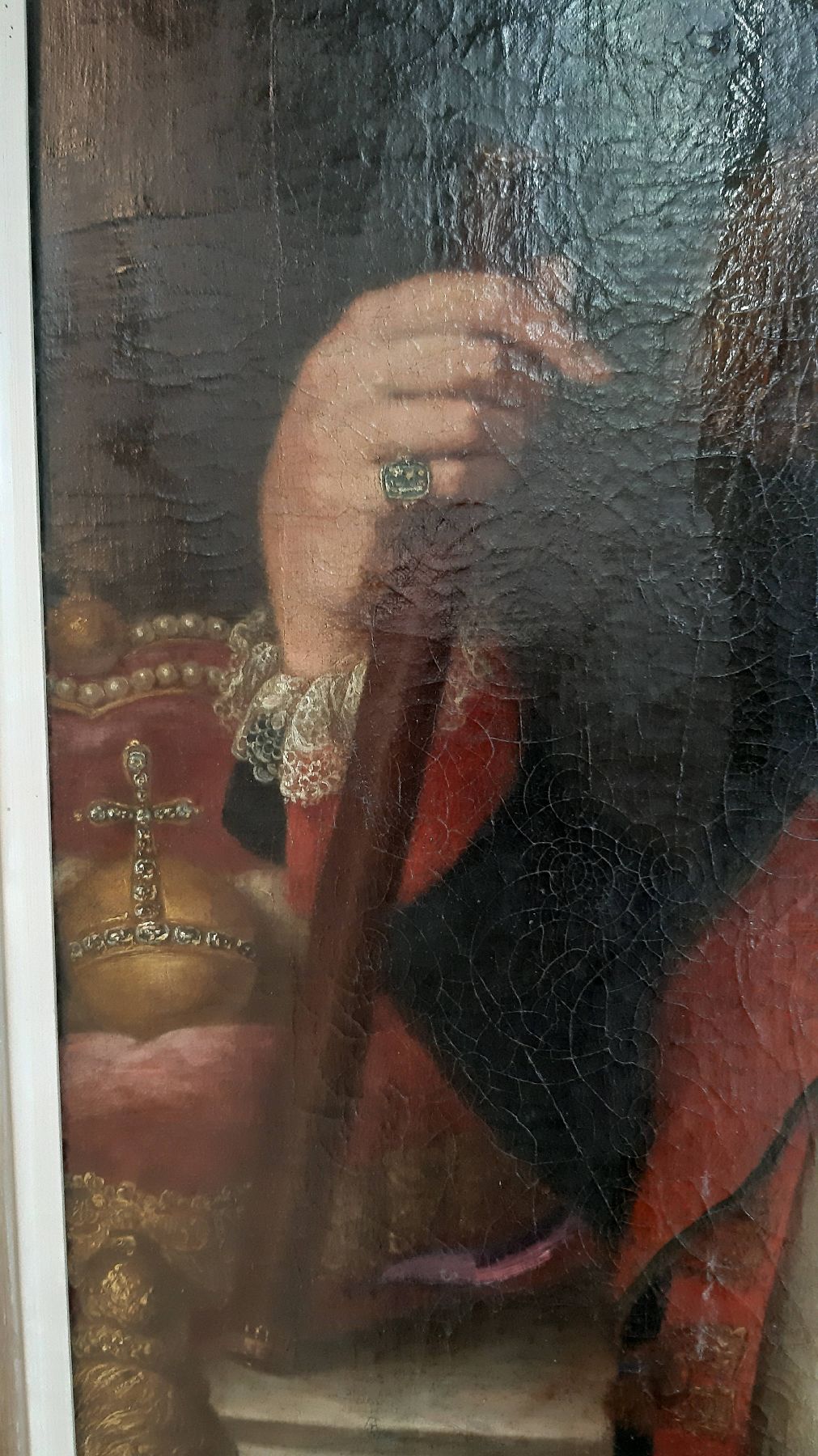 Detail e: Unbekannter Künstler, deutsch, um 1790, Dreiviertelporträt des Kurfürsten Karl Theodor von der Pfalz, mit u.a. dem Orden vom Goldenen Vliess, in ...