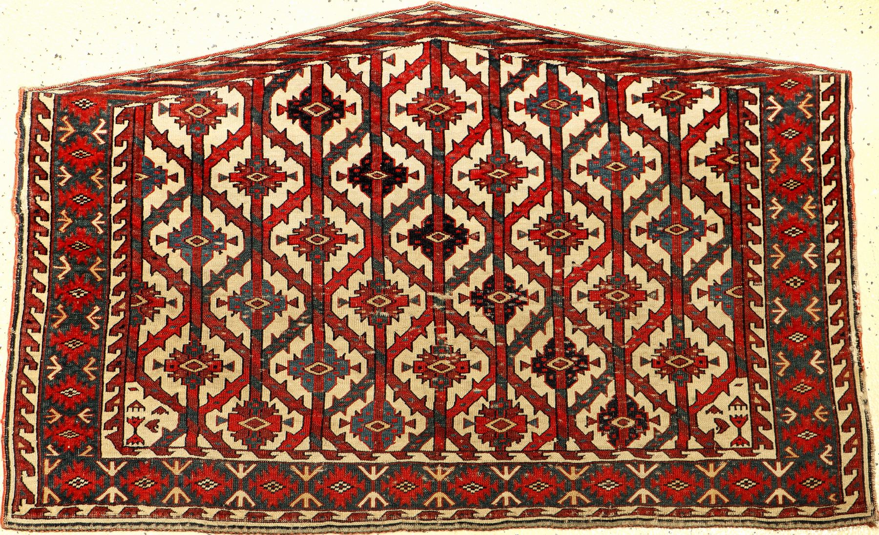Feiner Yomud "Asmalyk" (Wohl Adler Gruppe II) antik, Turkmenistan, 1.Hälfte 19.Jhd., Wolle geknüpft auf Wolle. Qualitätsvoller Asmalyk ...