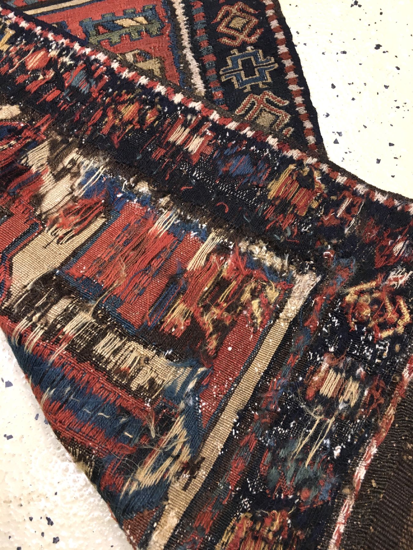 Detail h: Seltene Schahsavan Sumakh "Taschenfront" antik, Nordwestpersien, 19.Jhd., Wolle gewebt auf Wolle. Diese Taschenfront der Schahsavanen mit ...