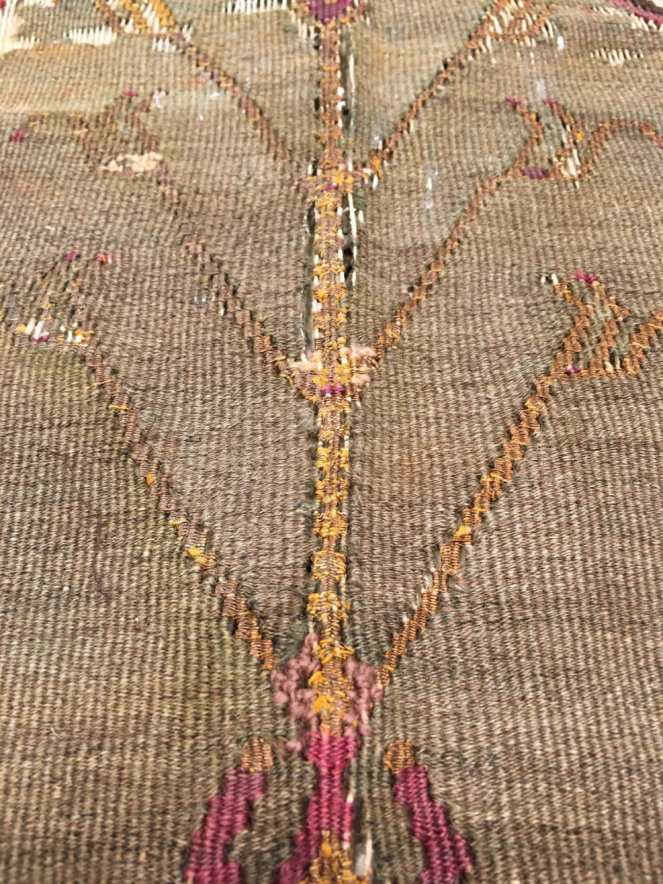 Detail c: Feiner Erzerum "Gebetskelim" antik (Mit Seiden und Metall-Highlights), Nordostanatolien, 19.Jhd., Wolle mit Seide/Gold/Silber-Metall und ...