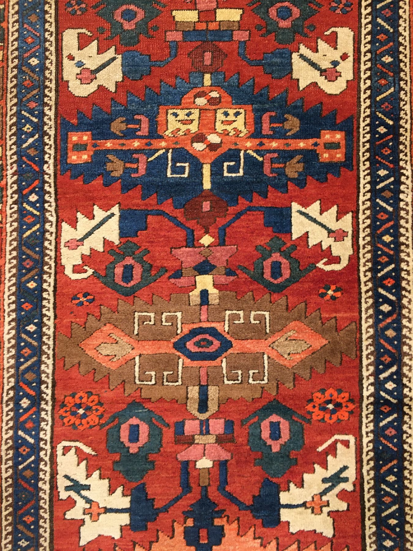 Detail c: Seltene Bakhschaisch "Galerie" antik, Nordwestpersien, Ende 19.Jhd., Wolle mit Kamelwolle-Highlights geknüpft auf Baumwolle. ...