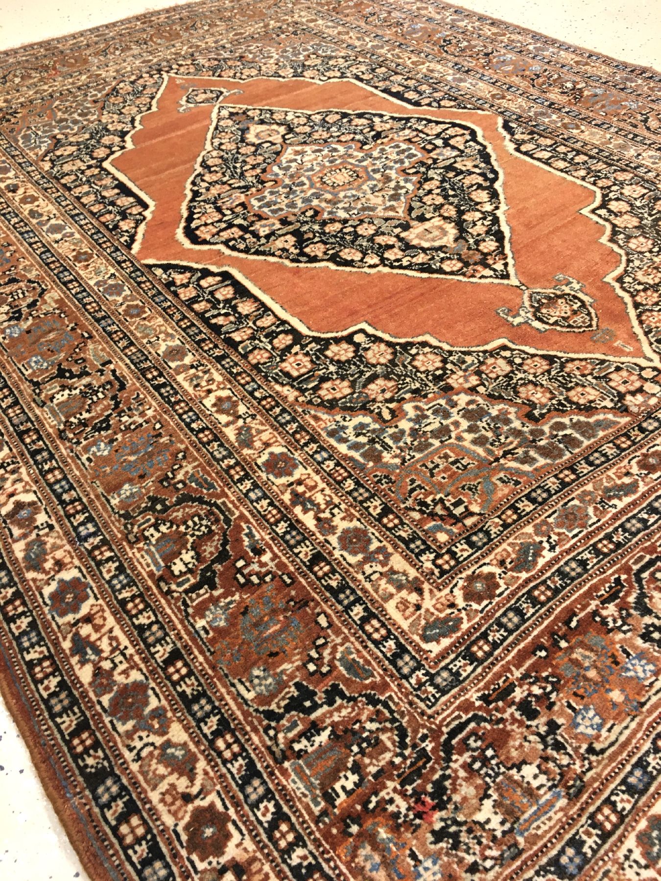 Detail c: Täbriz "Hadji-Jalili" antik, Nordwestpersien, um 1890/1900, Wolle geknüpft auf Baumwolle. Feiner Täbriz aus den legendären ...