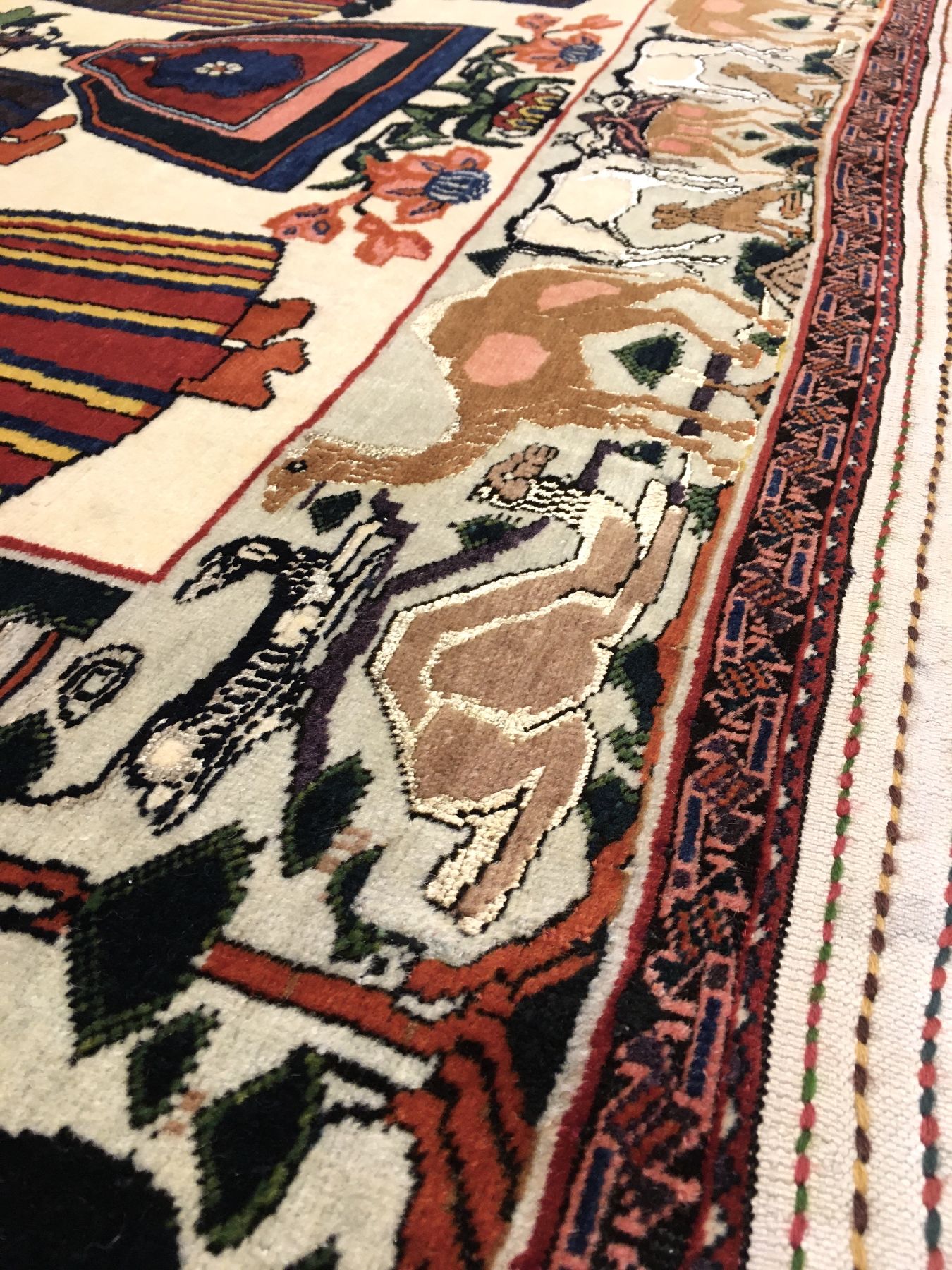 Detail f: Seltener Bachtiari "Khan" Bildteppich (Part-Silk) antik (Mit Widmungskartusche) "Nader Schah Afschar Motiv", Westliches ...
