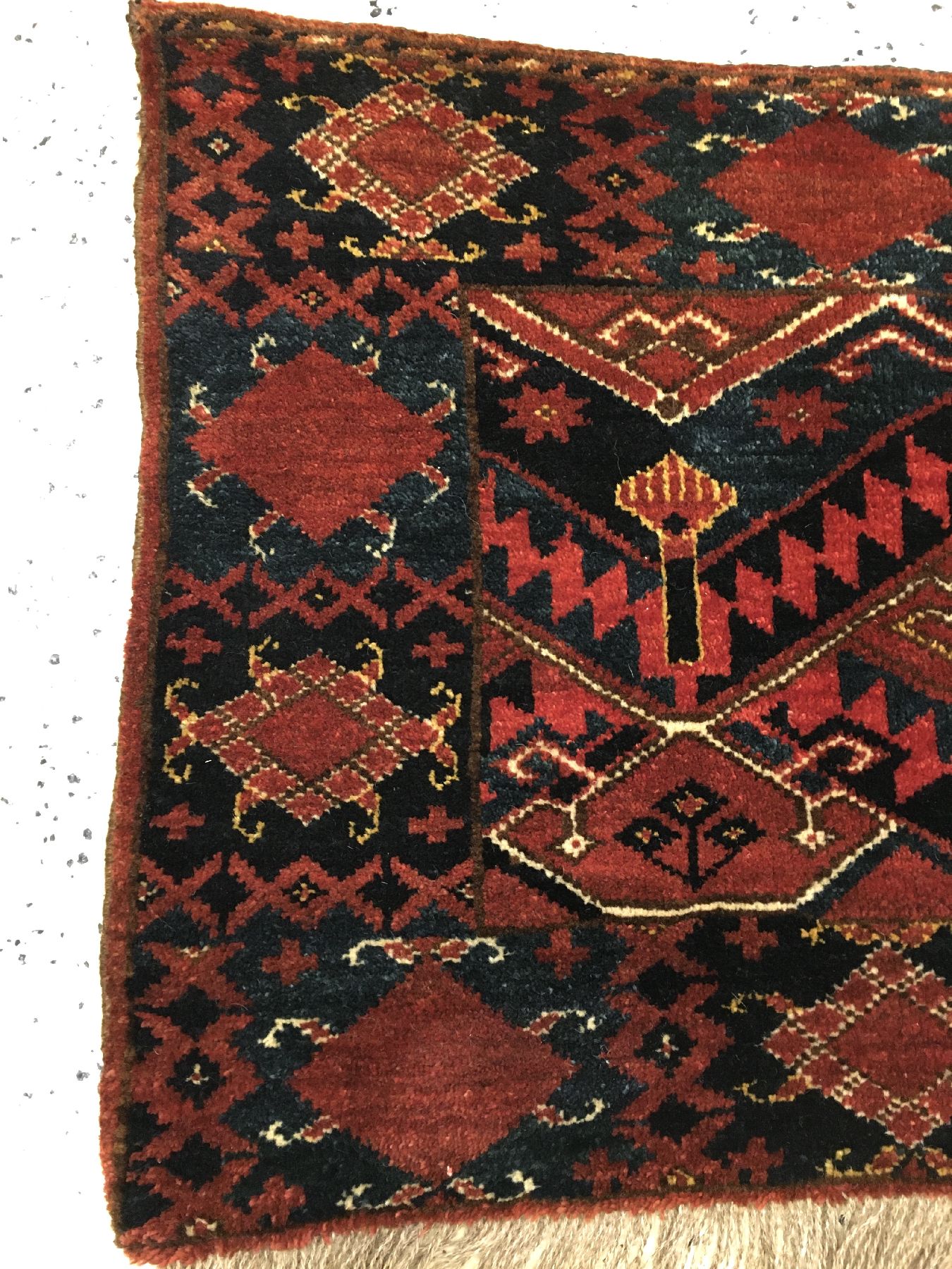 Detail d: Beschir "Jollar" antik, Turkmenistan Amu-Darja, 19.Jhd., Wolle geknüpft auf Wolle. Schmuckbehang mit Palmetten und Blatt Muster, ...