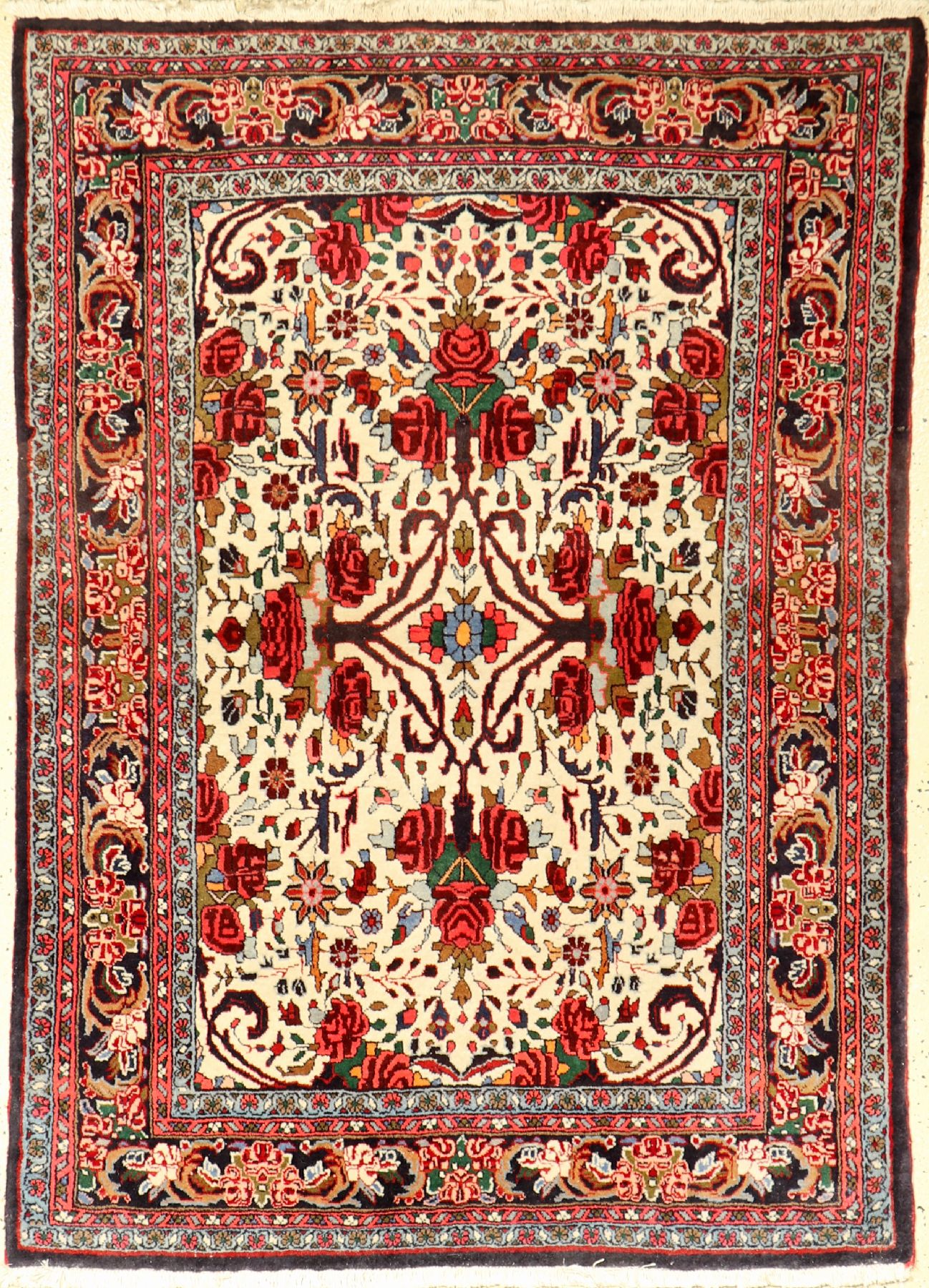 Rosen Bidjar, Persien, ca. 40 Jahre, Wolle auf Baumwolle, ca. 148 x 106 cm, EHZ: 2