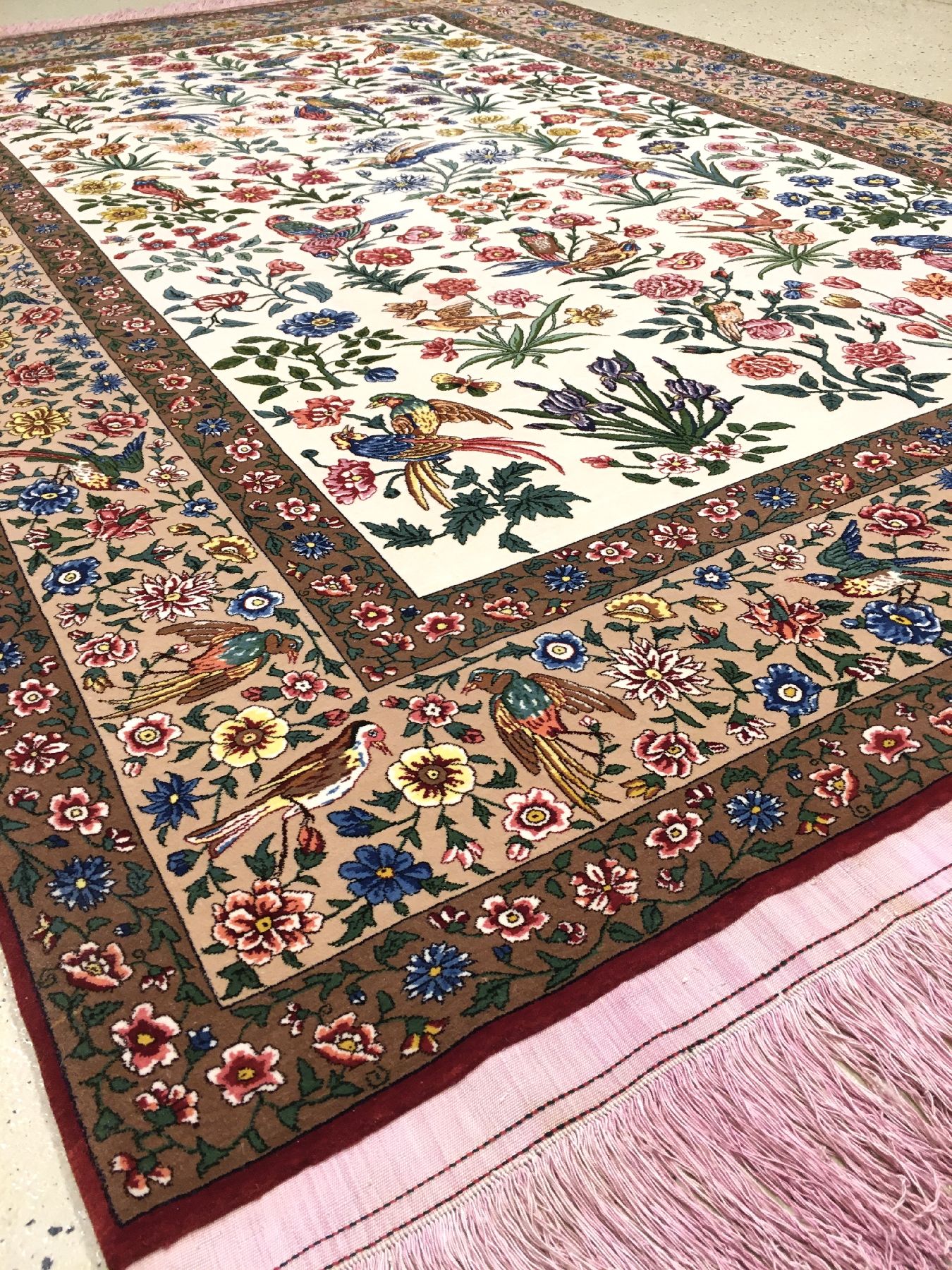 Detail g: Sehr feiner Esfahan "Mahmoud & Mohammad-Reza Seirafian" alt "Doppelsignatur" (Gol Va Bolbol Design), Zentralpersien, um 1970, ...