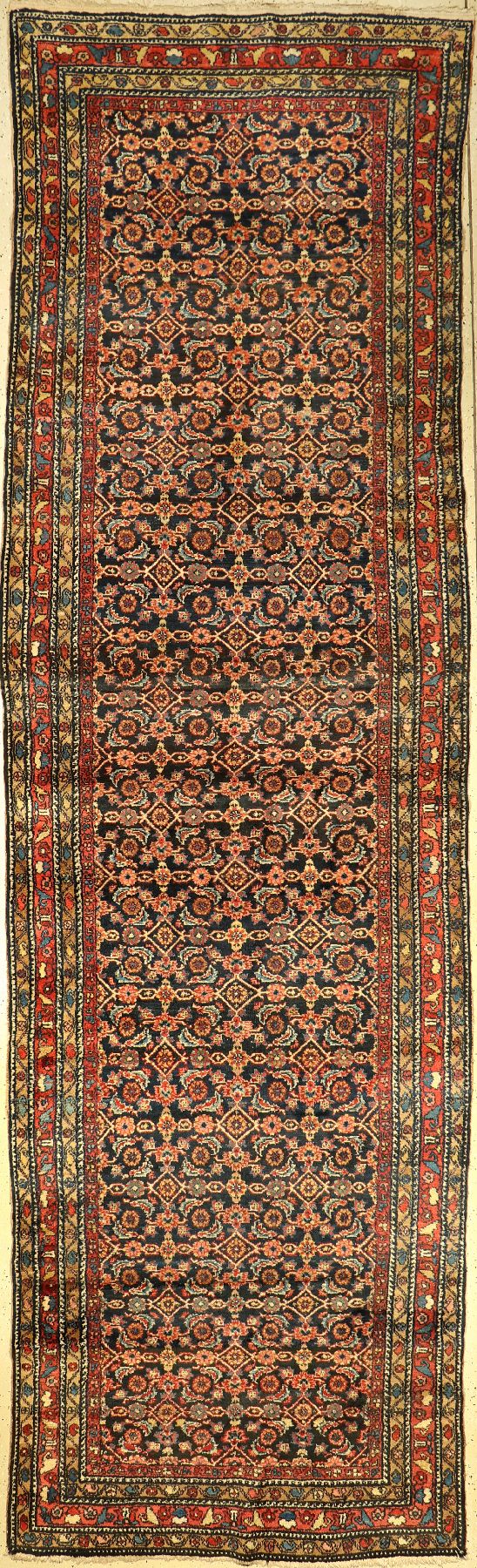 Hamadan, Persien, um 1940, Wolle auf Baumwolle, ca. 440 x 126 cm, EHZ: 3