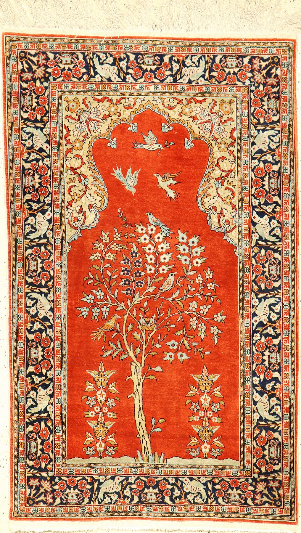 Kaisery Seide, Türkei, ca. 40 Jahre, reine Naturseide, ca. 138 x 83 cm, EHZ: 2
