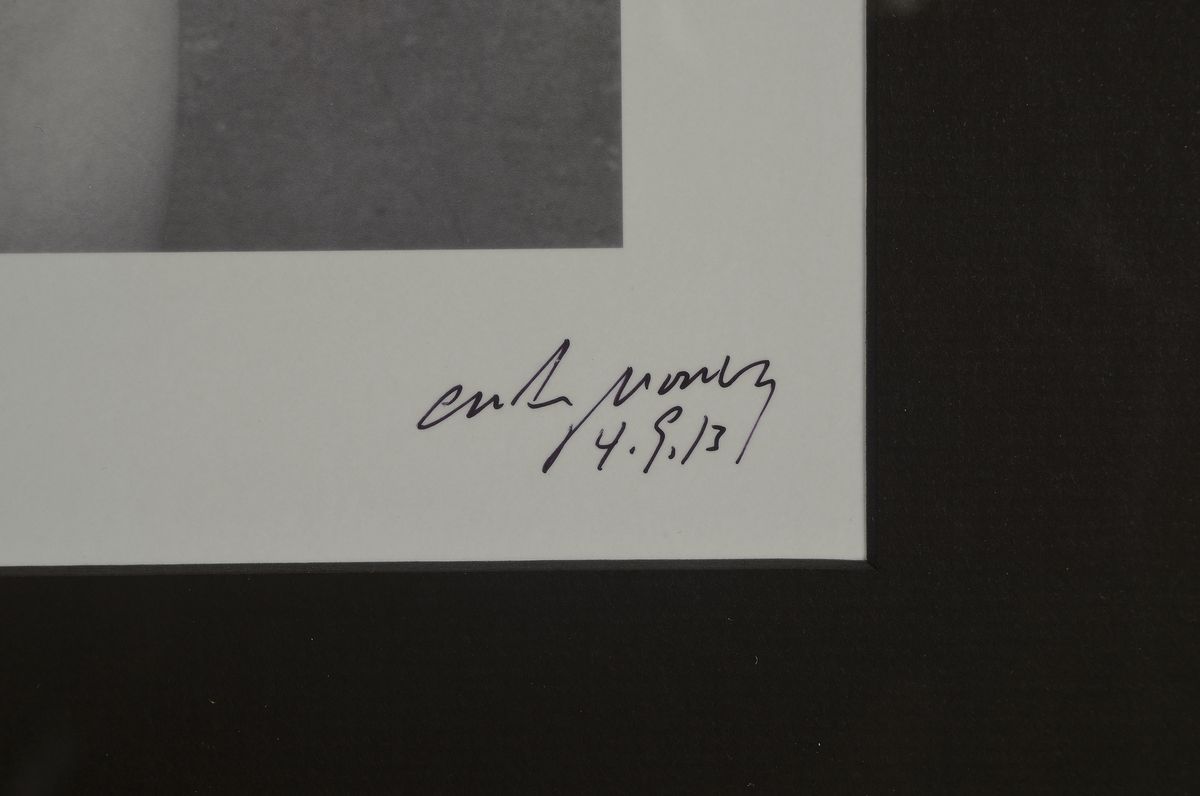 Detail a: Craig Morey, 1952 Fort Wayne/USA, drei Aktfotografien, jeweils handsigniert, alle rückseitig mit nochmals handsigniertem Echtheitszertifikat, ...
