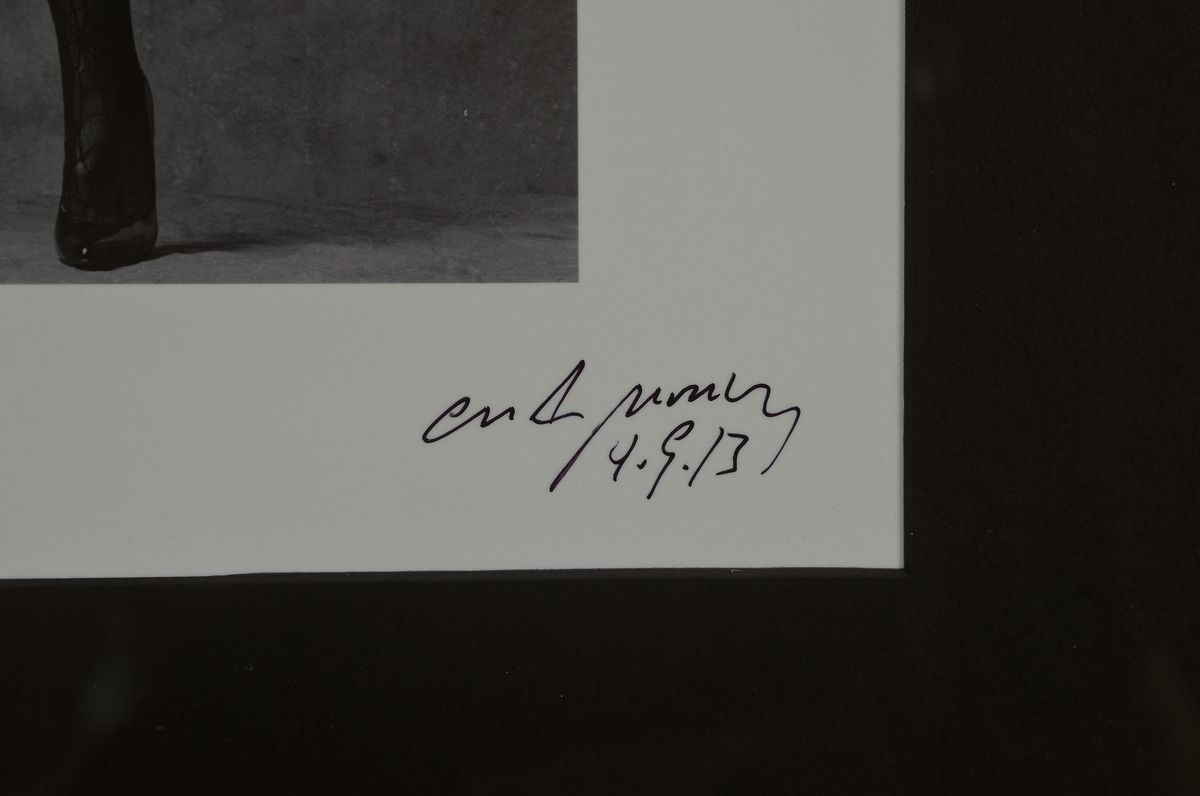 Detail c: Craig Morey, 1952 Fort Wayne/USA, drei Aktfotografien, jeweils handsigniert, alle rückseitig mit nochmals handsigniertem Echtheitszertifikat, ...