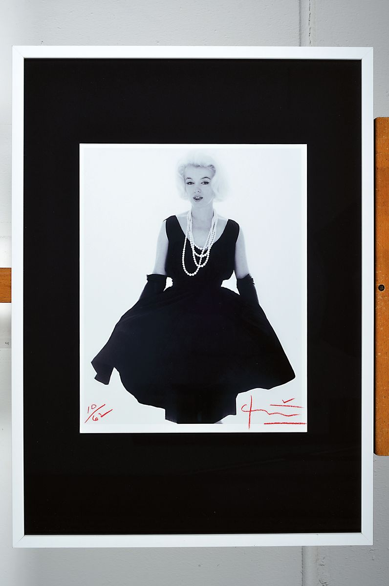 Detail k: Bert Stern, 1920 - 2013, "Marilyn in black dress", Fotografie auf dickem mattem Fotopapier, Drucktechnik: hochwertiger Iris-Print, ...