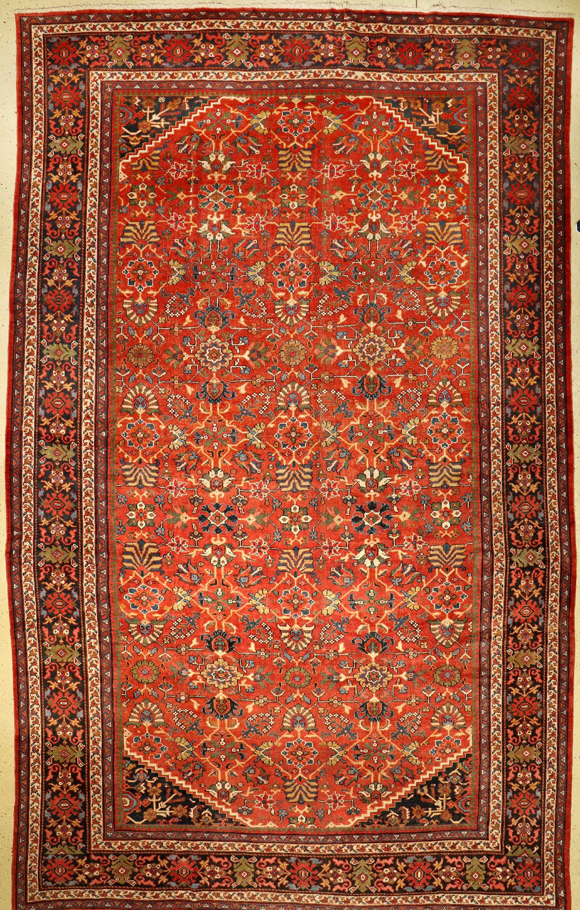 Großer Mahal antik, Persien, um 1900/1920, Wolle auf Baumwolle, ca. 525 x 320 cm, (Altersund Gebrauchsspuren), dekorativ