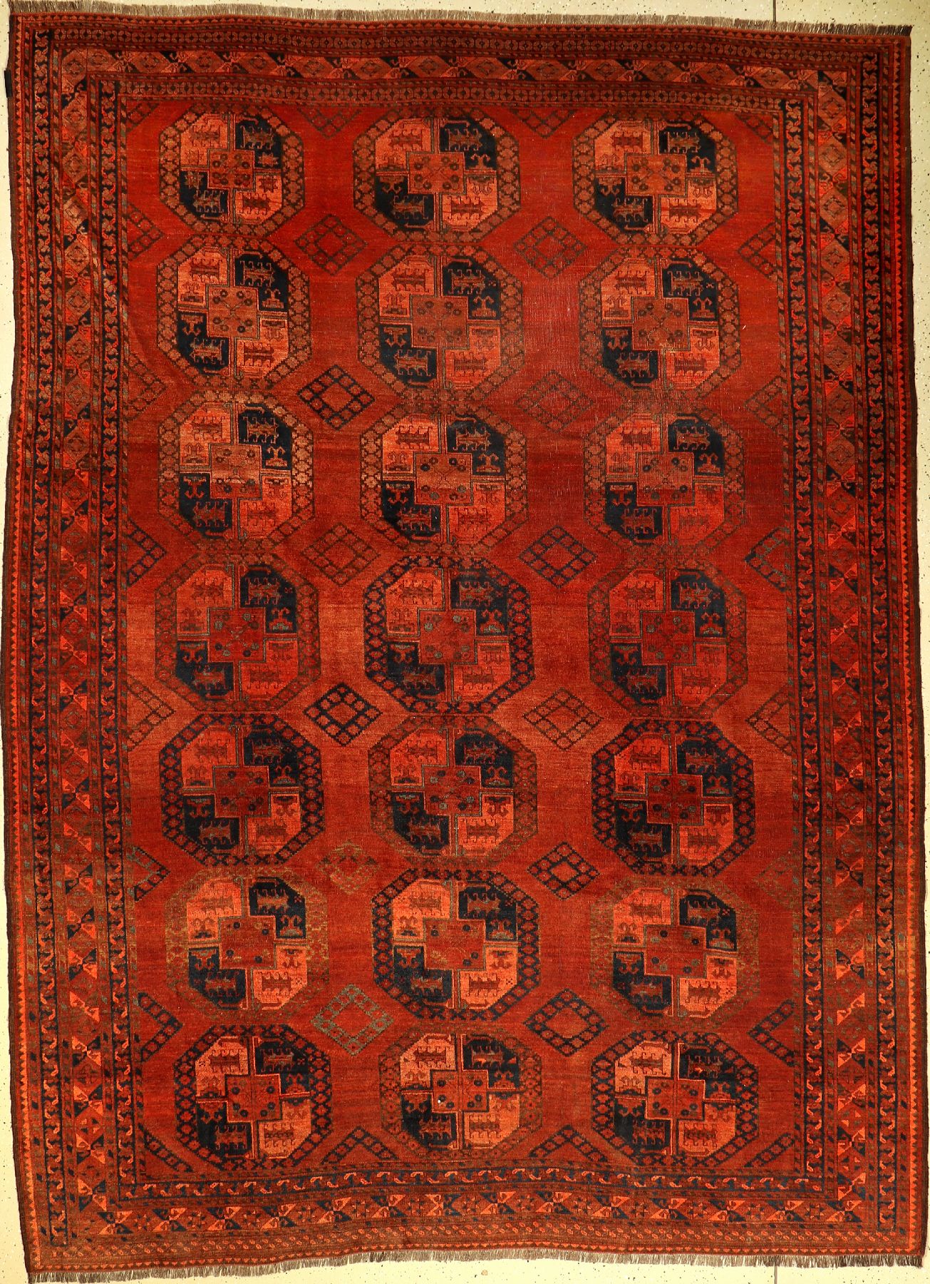 Ersari antik, Turkmenistan, um 1910, Wolle auf Wolle, ca. 332 x 236 cm, EHZ: 4