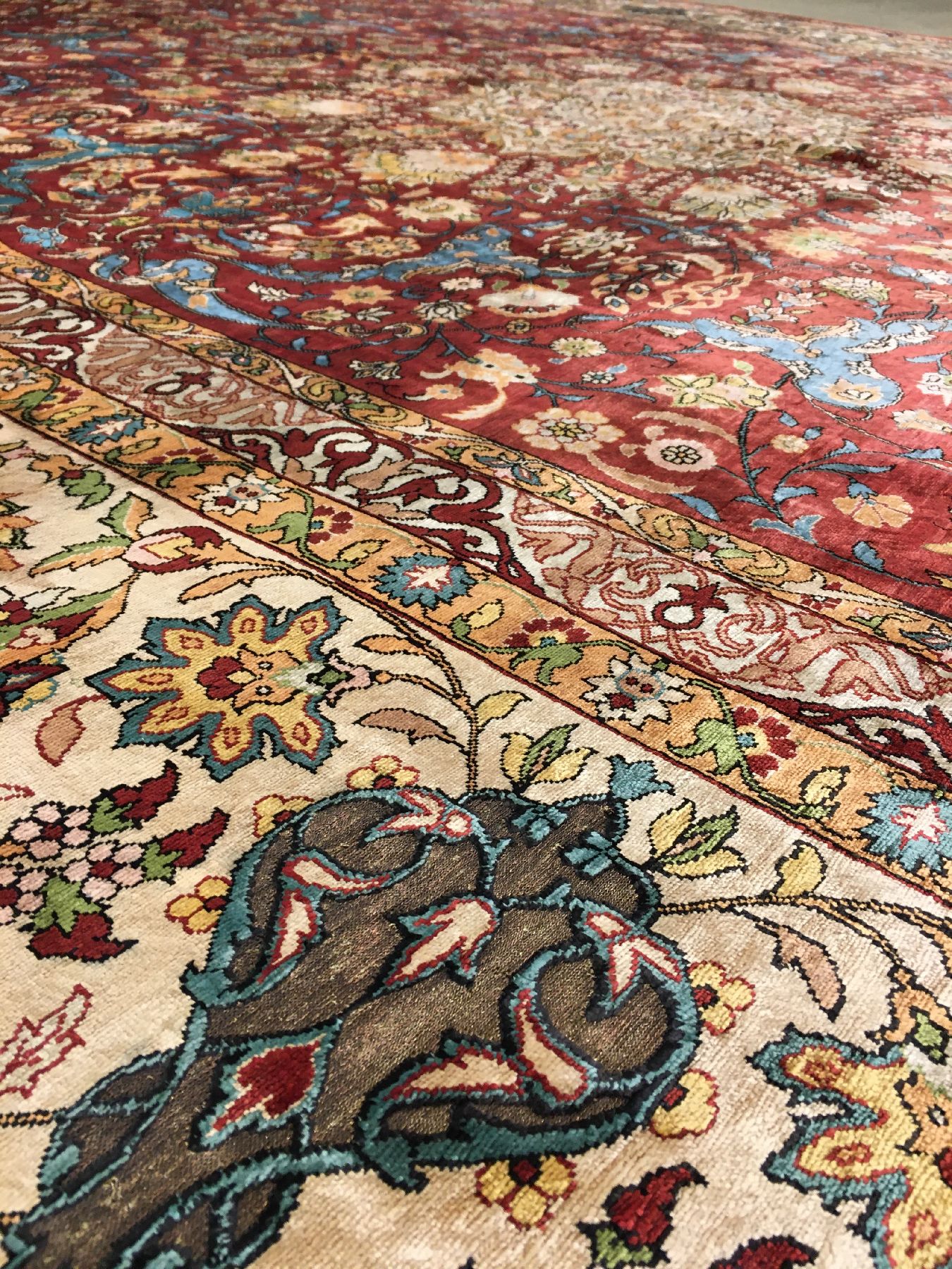 Detail d: Feiner großer Seiden Istanbul alt mit Metallbrokat, Türkei, um 1940/1950, reine Naturseide mit Metallbrokat/original hellgrüne Abschlüße und ...