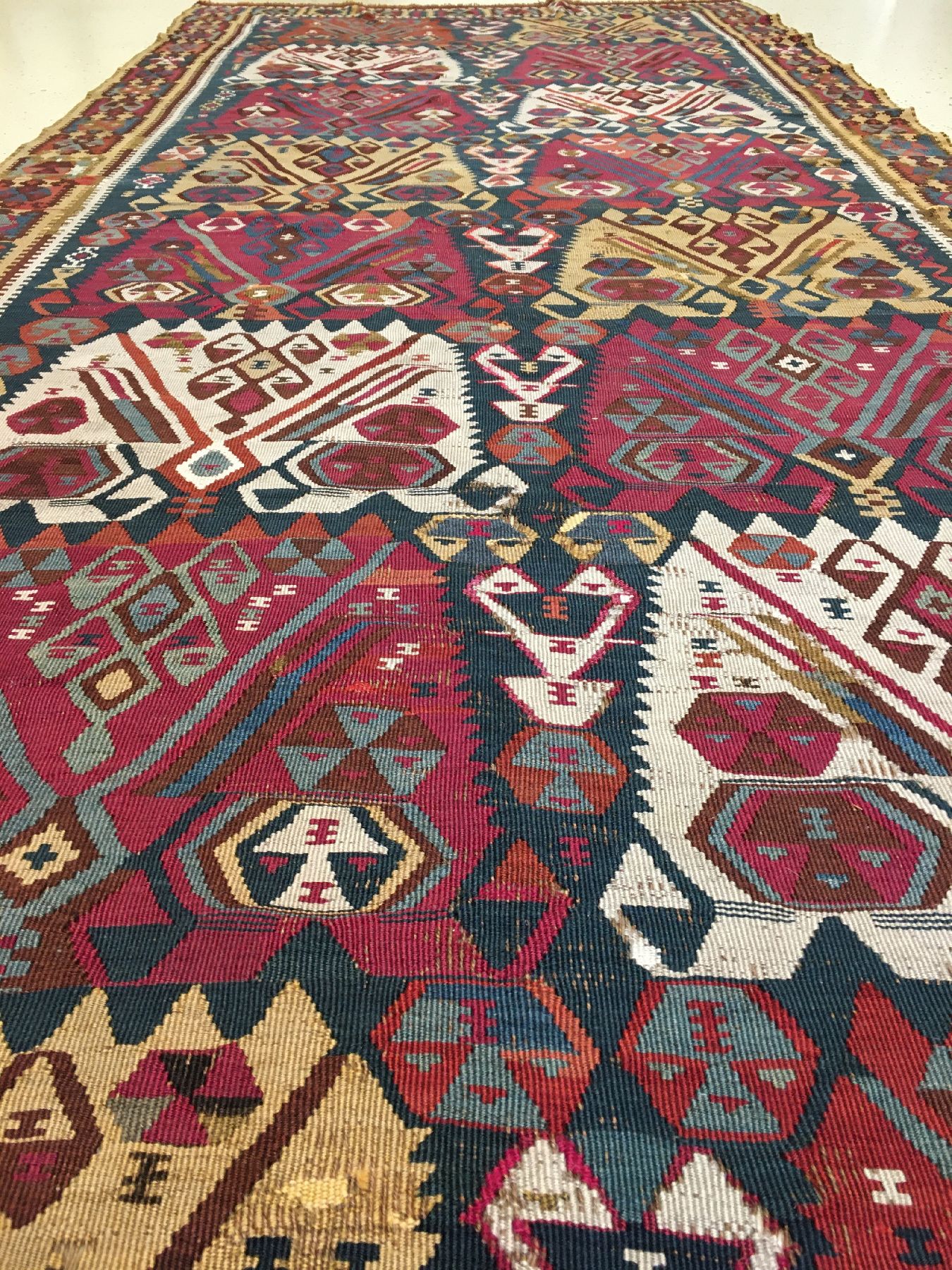 Detail b: Seltener Nordostanatolischer "Kelim" antik, Nordostanatolien Kagizman, 19.Jhd., Wolle gewebt auf Wolle. Nordostanatolischer Kelim mit ...