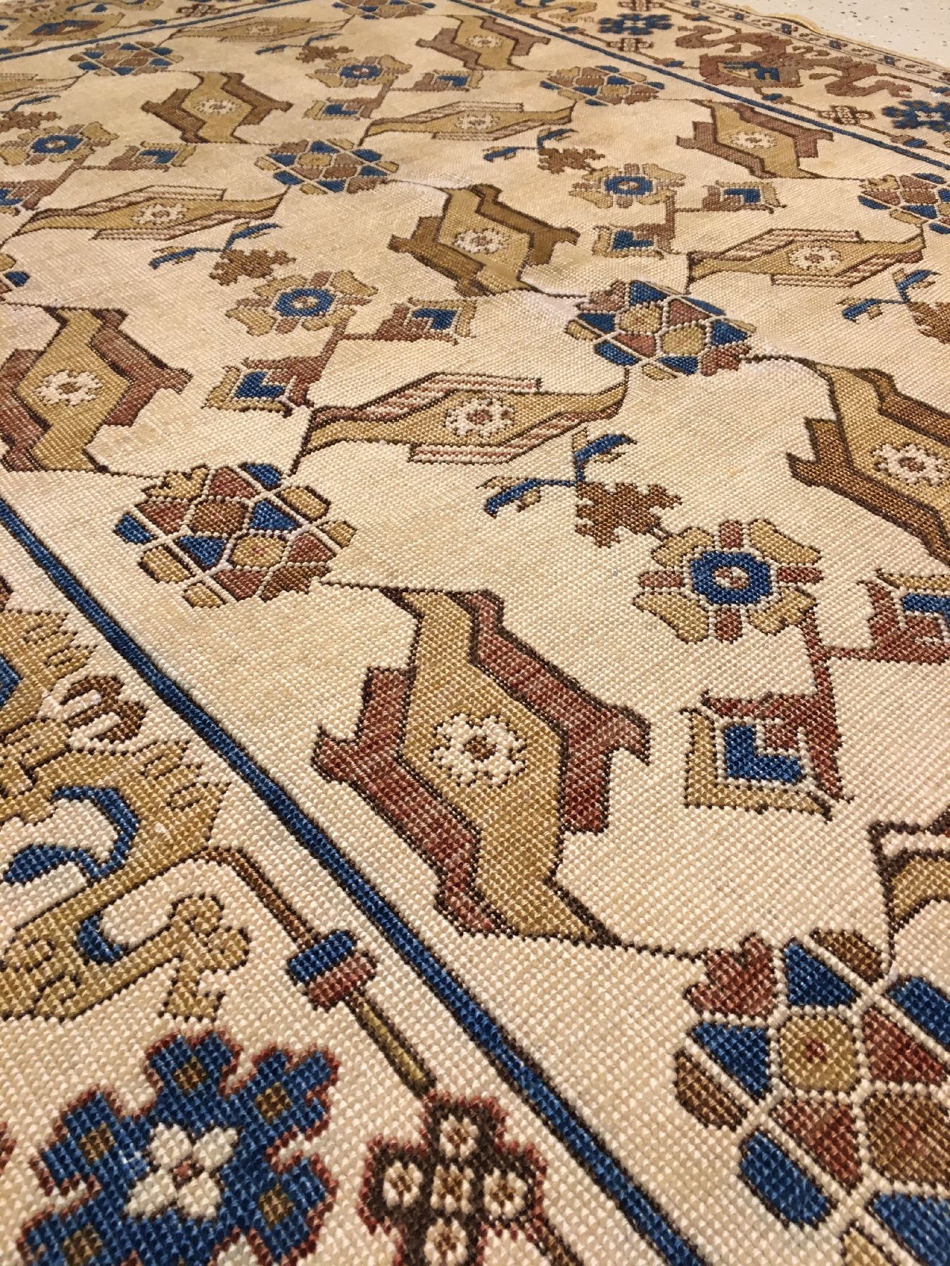 Detail d: Vogel Selendi "Theodor Tuduc" alt, Rumänien Bukarest, um 1925, Wolle geknüpft auf Wolle. Dieser Teppich ist eine Arbeit des bekanntesten ...