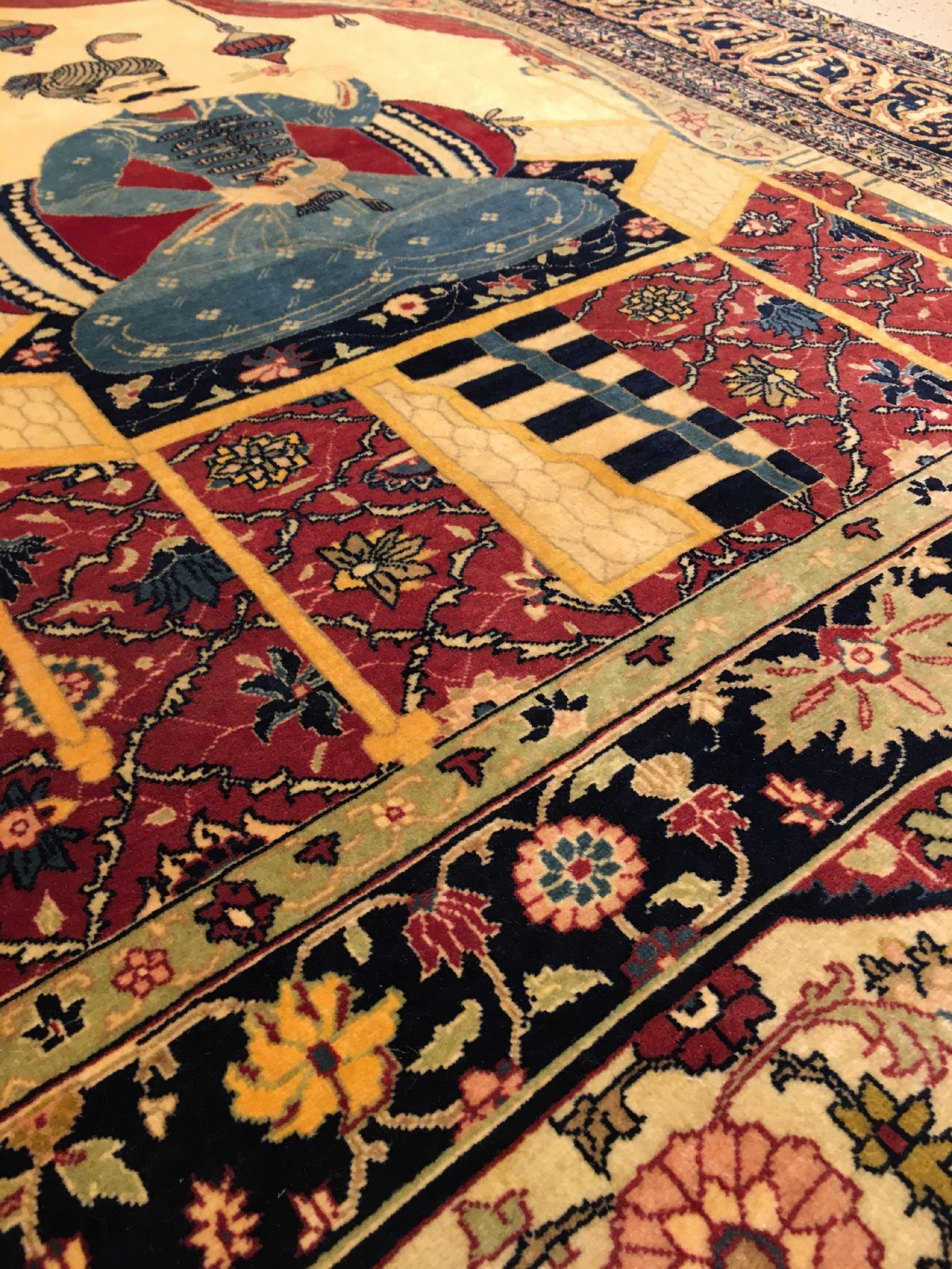 Detail f: Feiner Täbriz "Bildteppich" alt (Shah Abbas I.), Nordwestpersien, um 1930, Korkwolle geknüpft auf Baumwolle. Sehr feiner Bildteppich aus ...