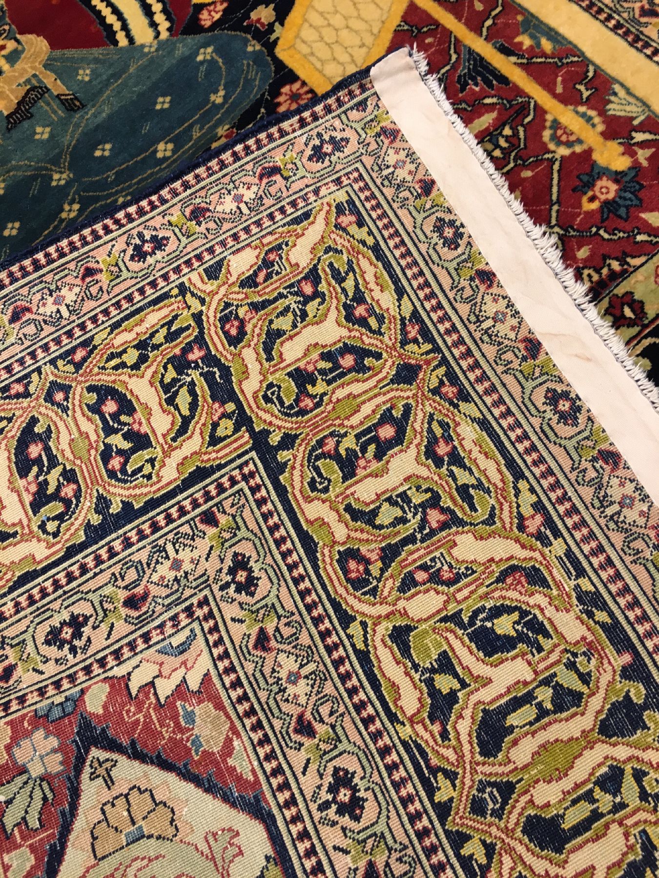 Detail h: Feiner Täbriz "Bildteppich" alt (Shah Abbas I.), Nordwestpersien, um 1930, Korkwolle geknüpft auf Baumwolle. Sehr feiner Bildteppich aus ...